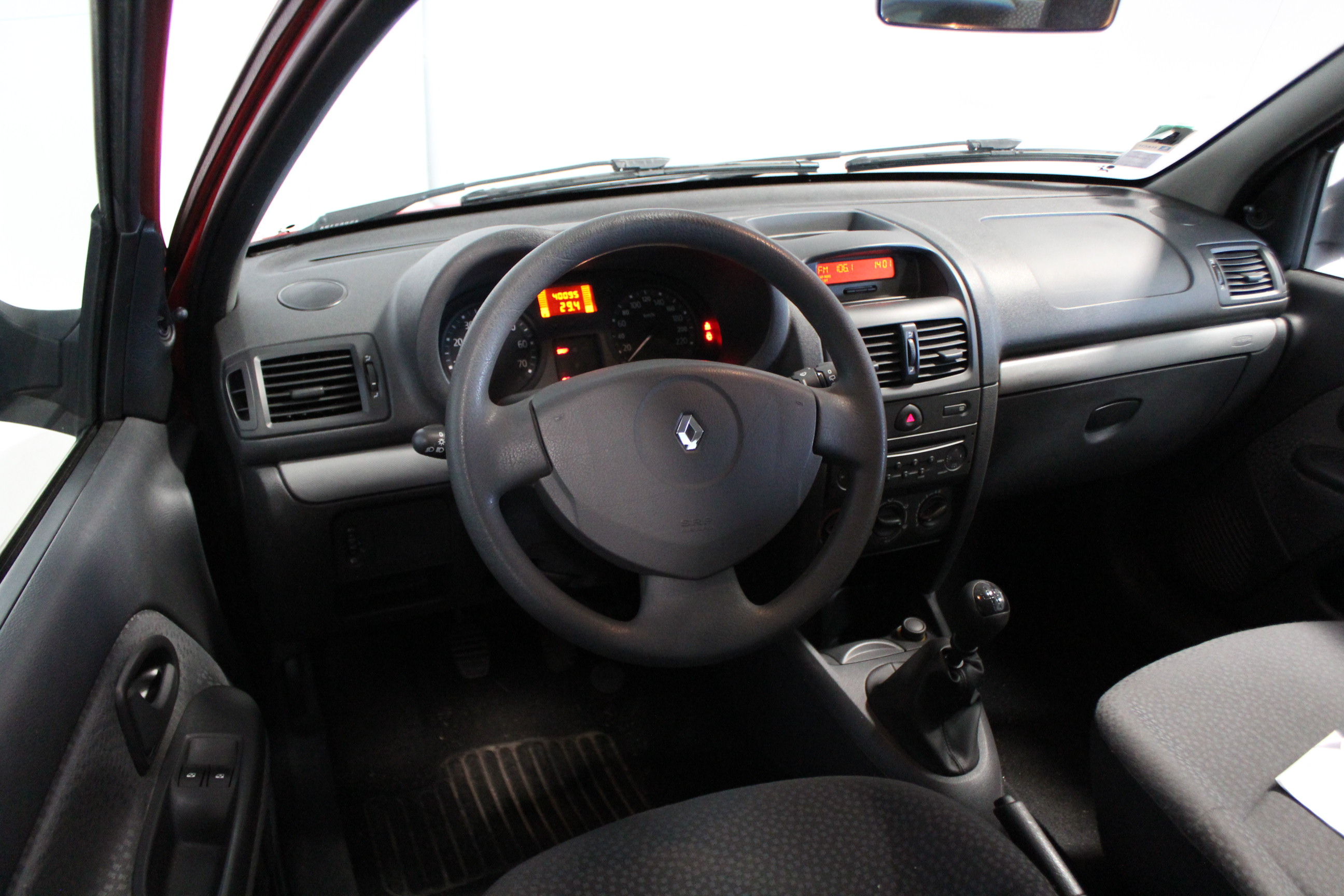 RENAULT CLIO CAMPUS de 2011 Olivet Massoutre VO