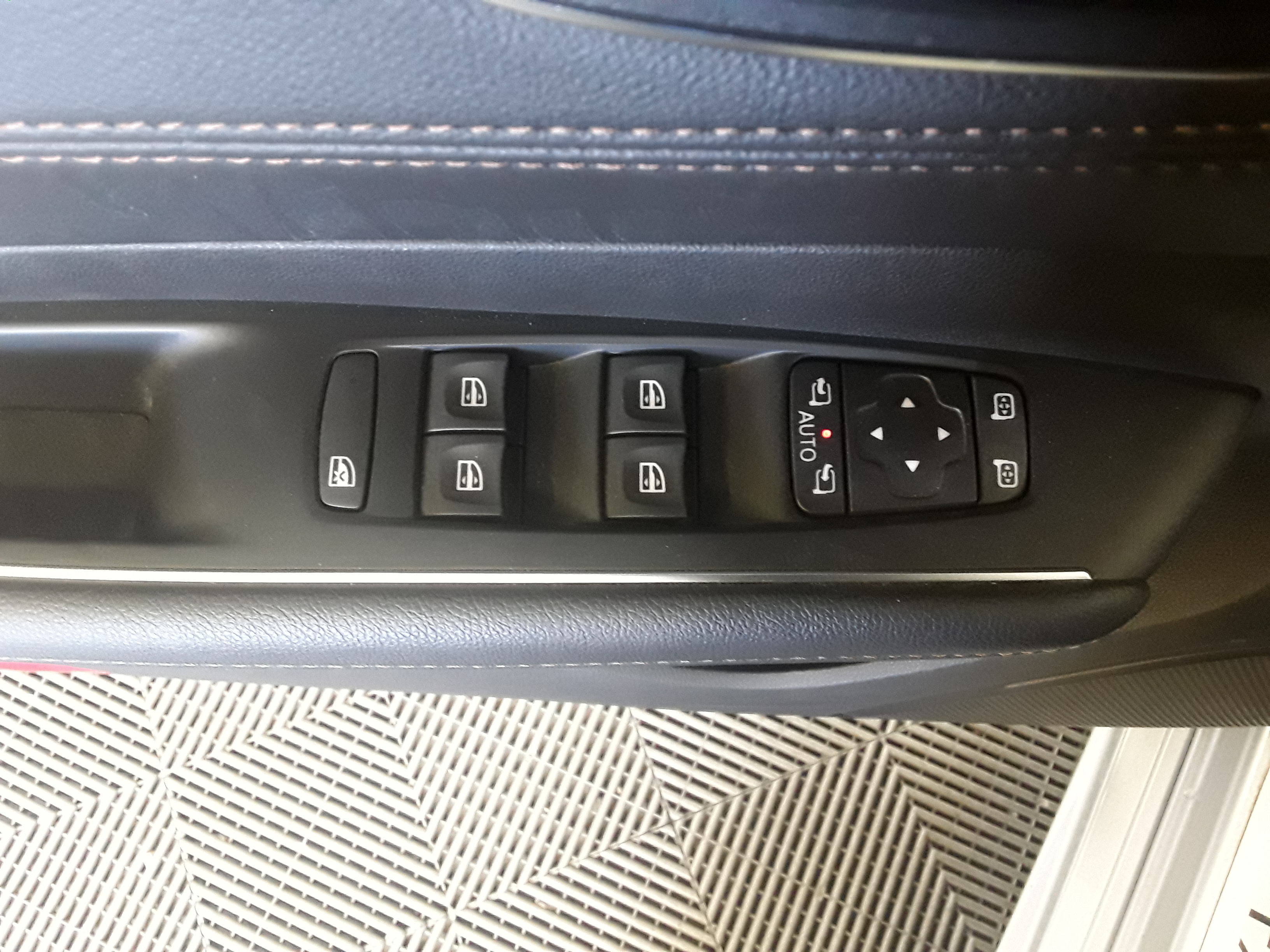 RENAULT TALISMAN BUSINESS
