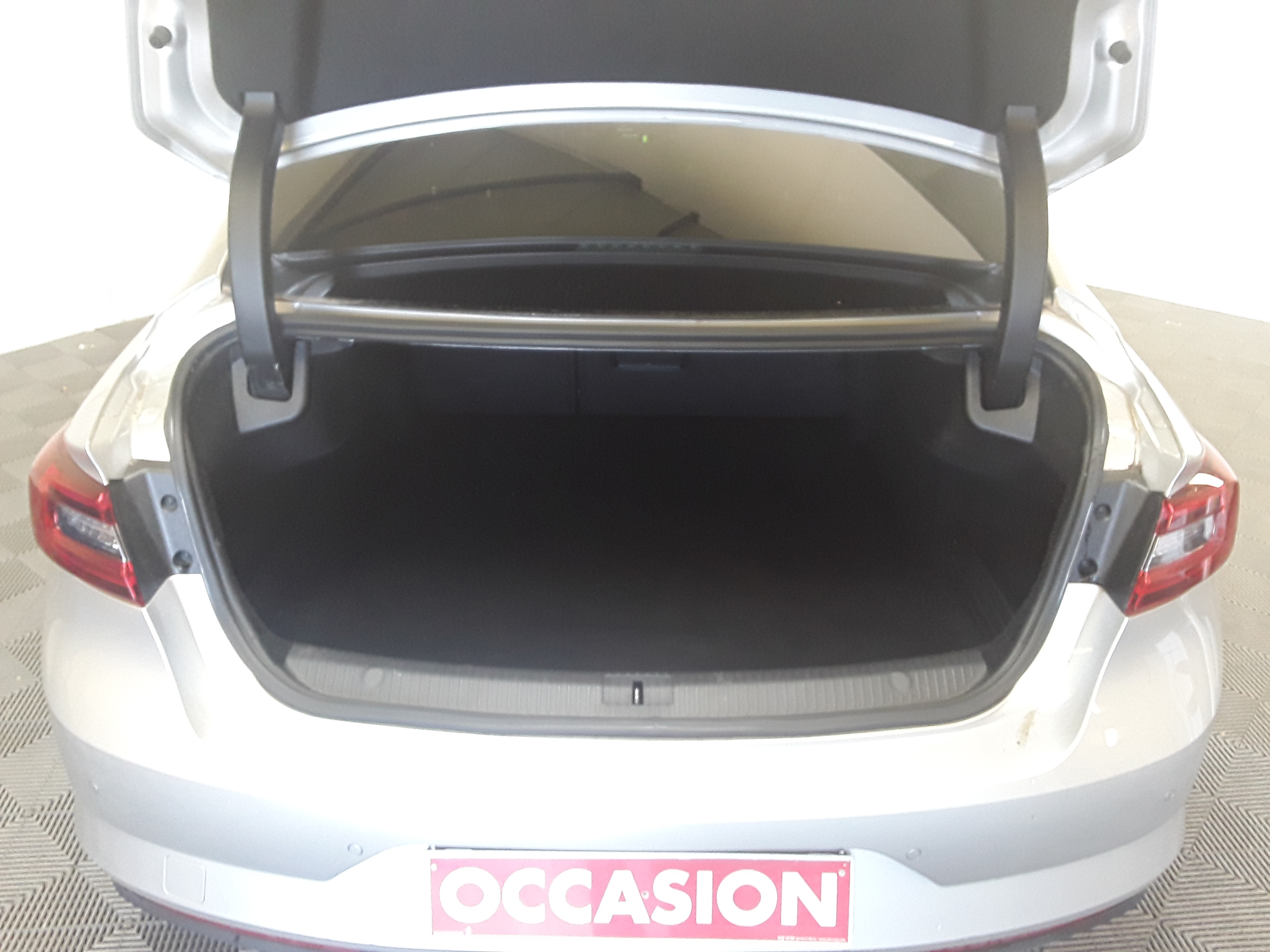 RENAULT TALISMAN BUSINESS