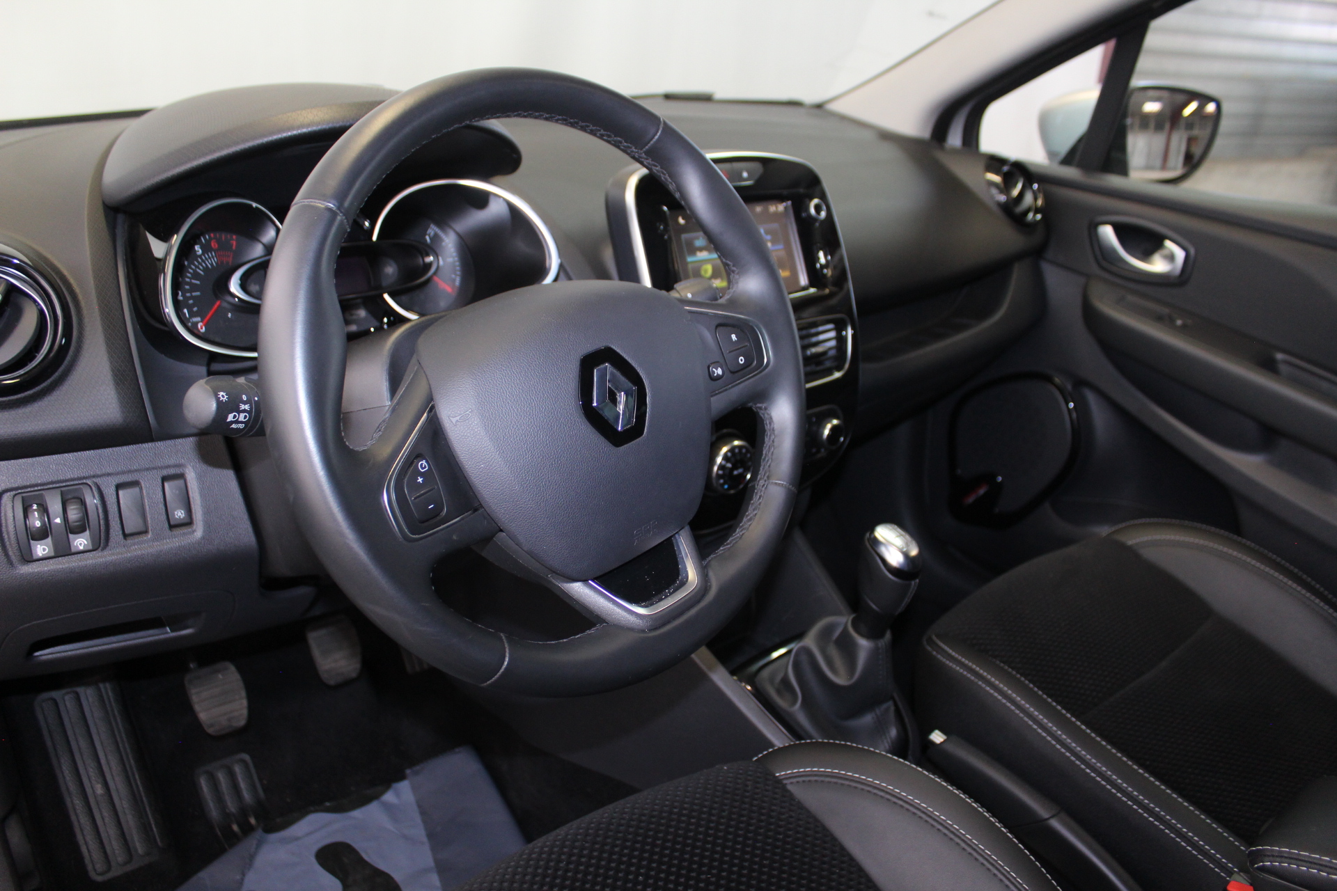 RENAULT CLIO IV