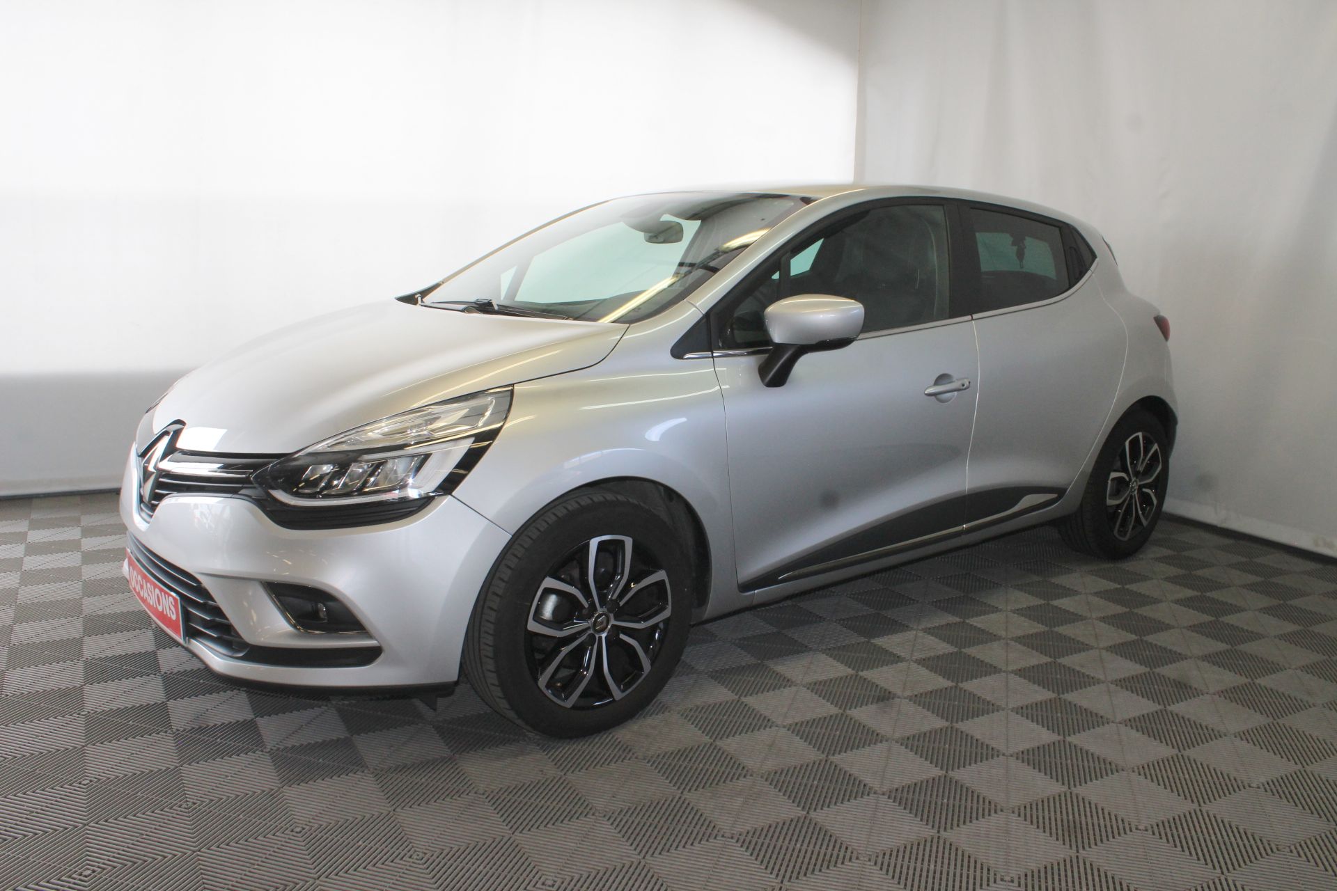 RENAULT CLIO IV