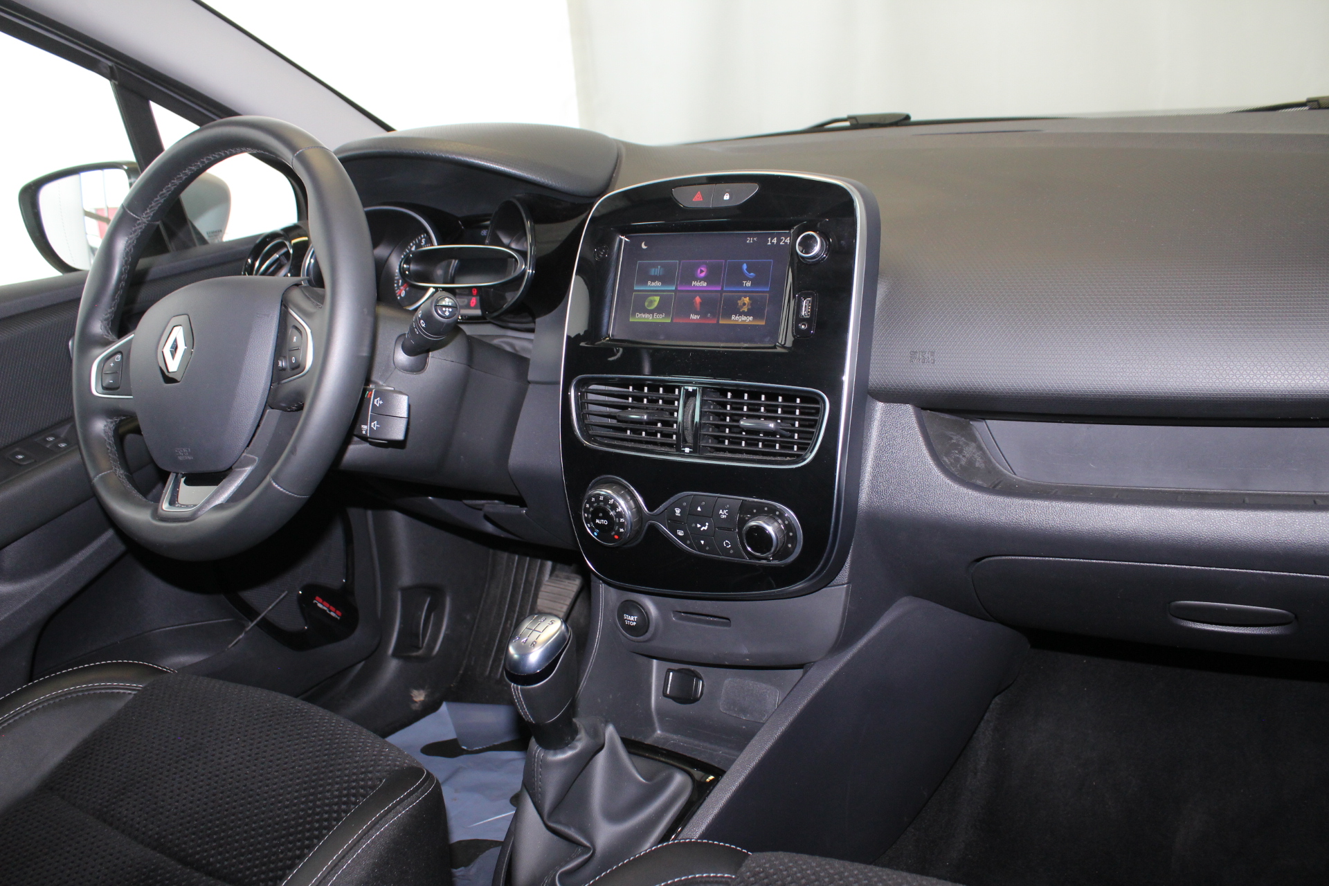 RENAULT CLIO IV