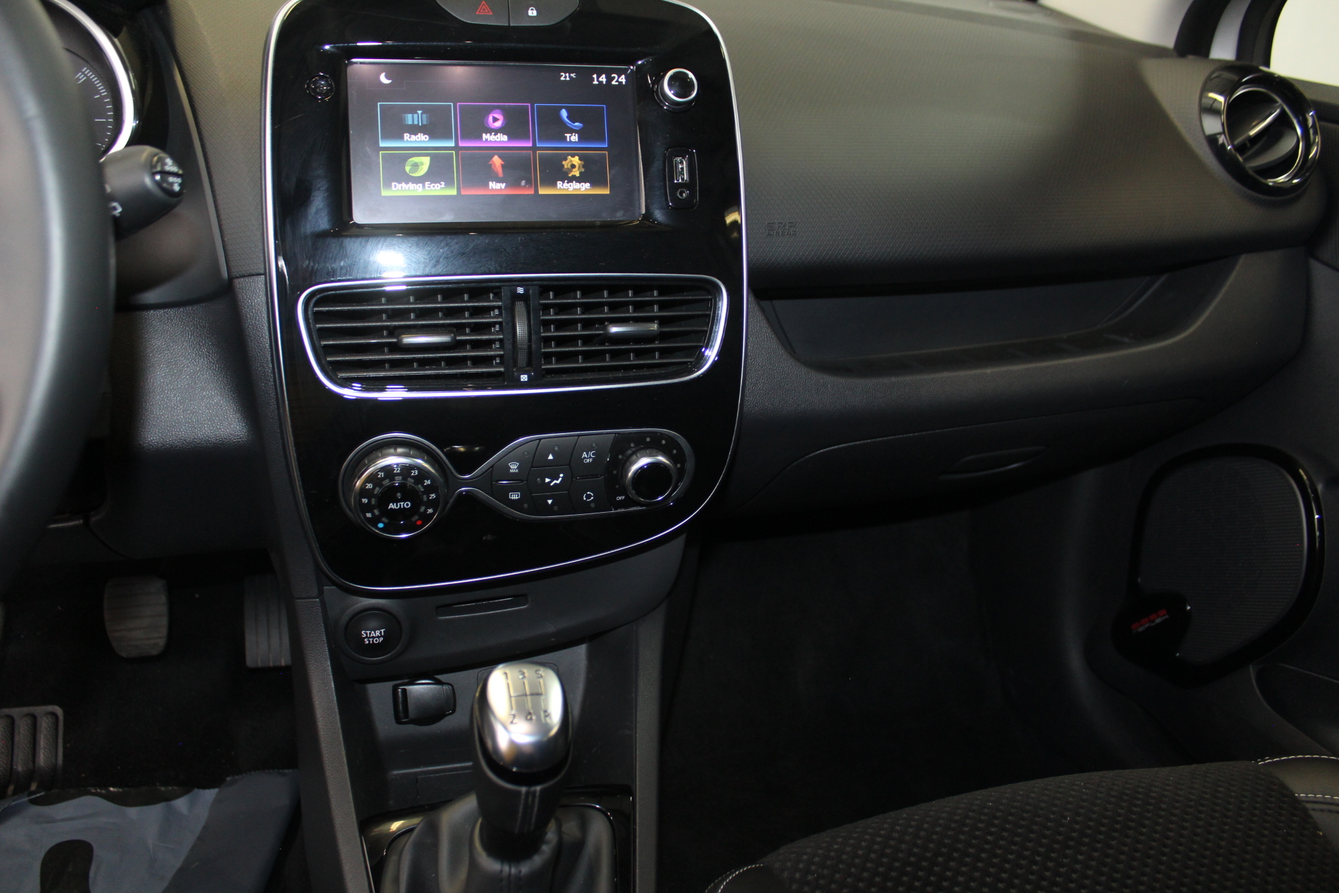 RENAULT CLIO IV