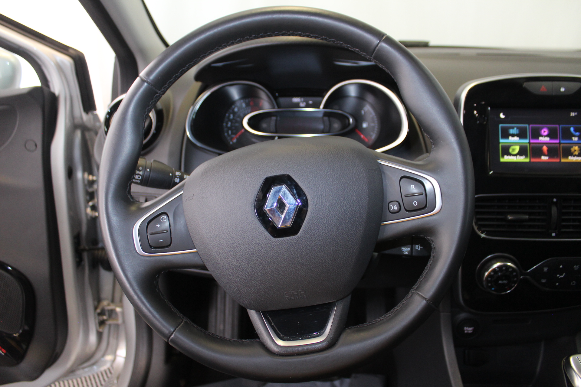 RENAULT CLIO IV