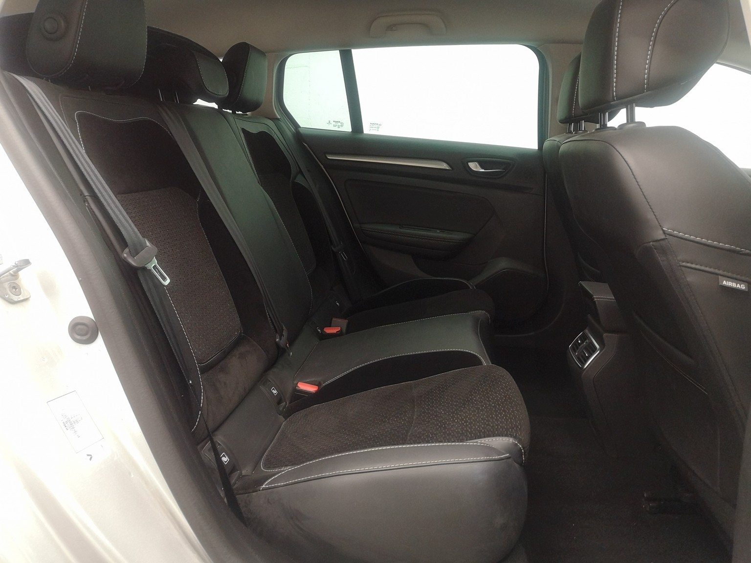 RENAULT MEGANE IV ESTATE