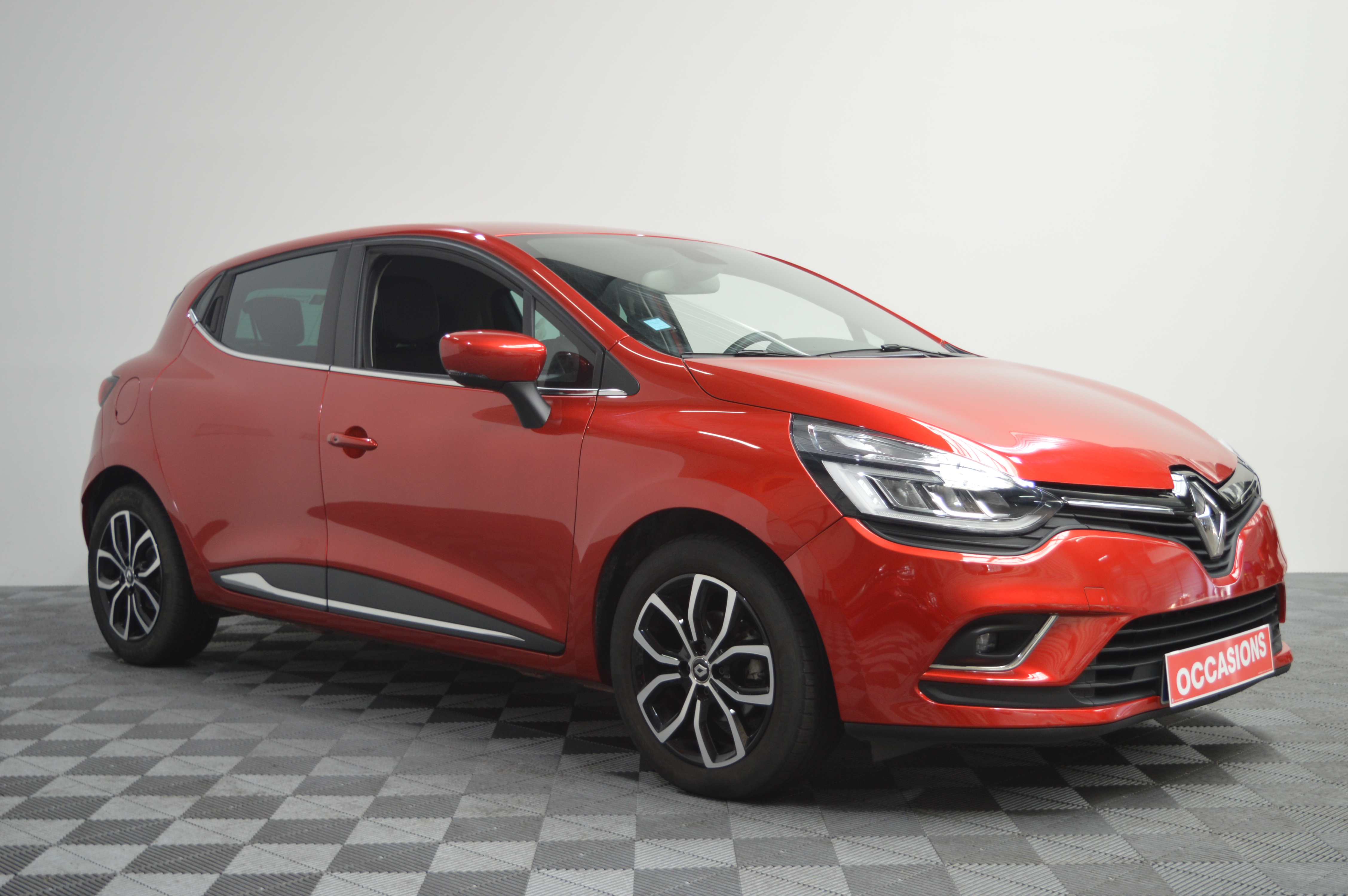 RENAULT CLIO IV
