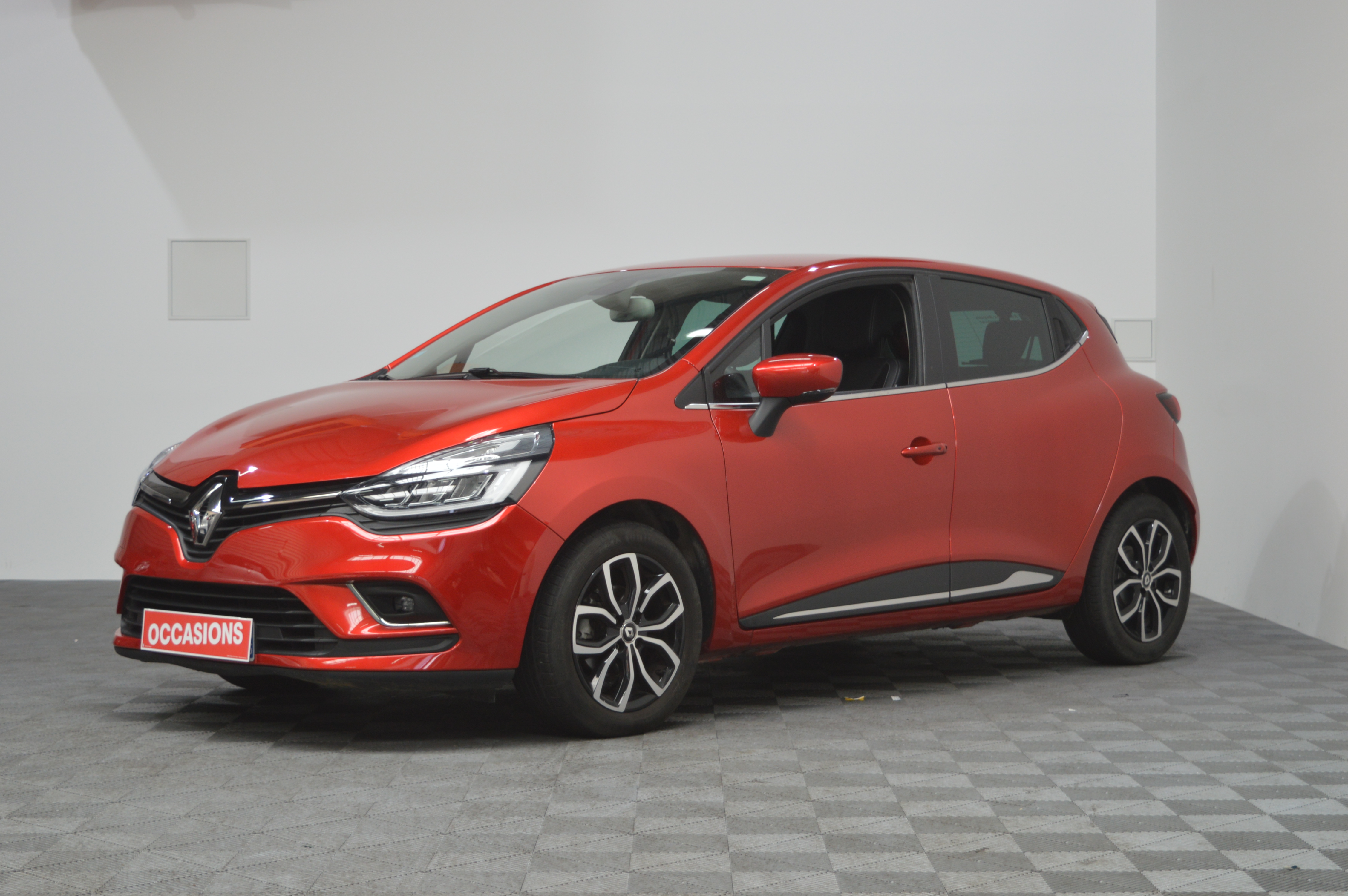 RENAULT CLIO IV