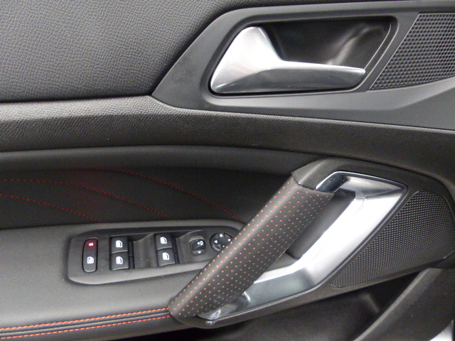 PEUGEOT 308 SW