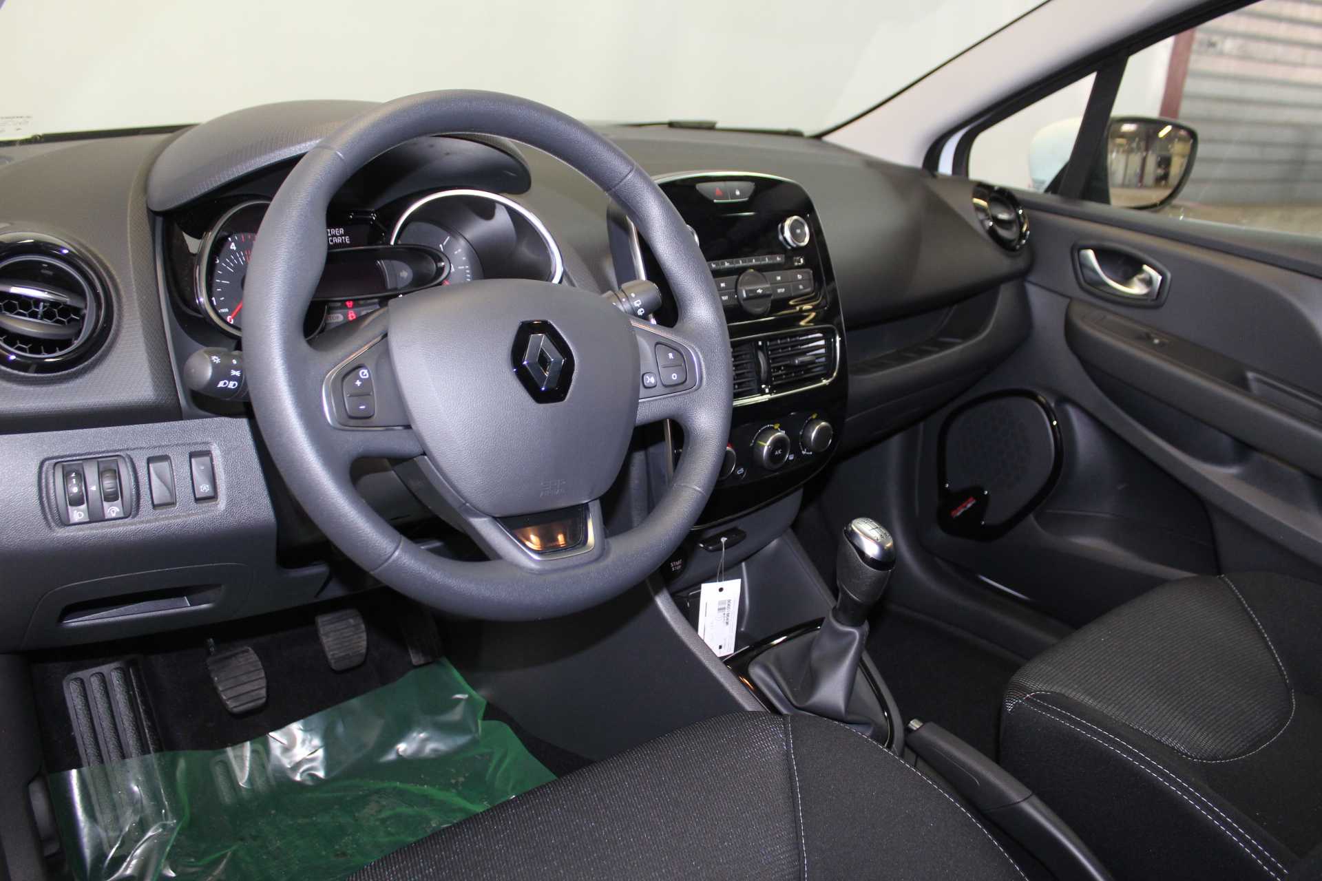 RENAULT CLIO IV