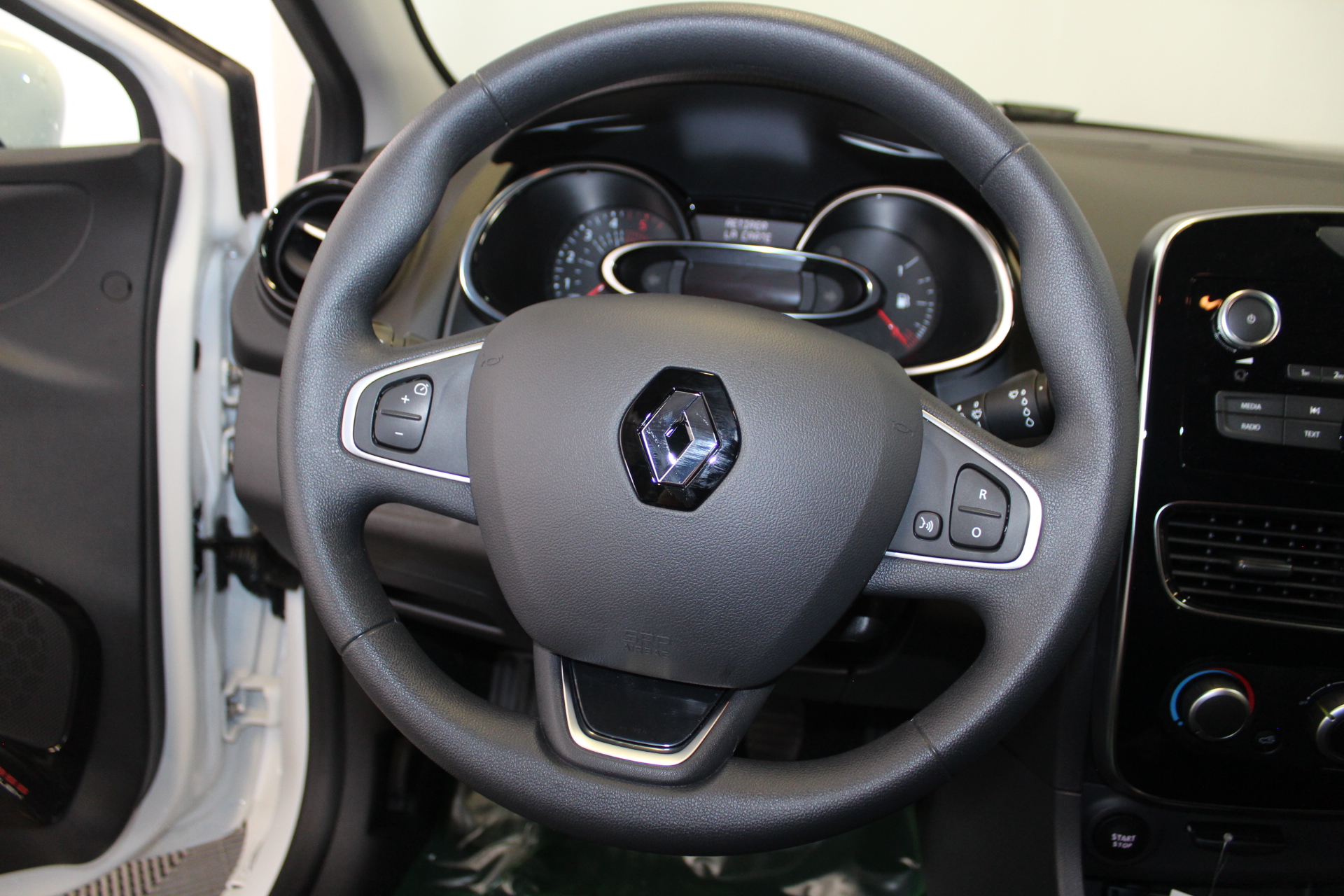 RENAULT CLIO IV