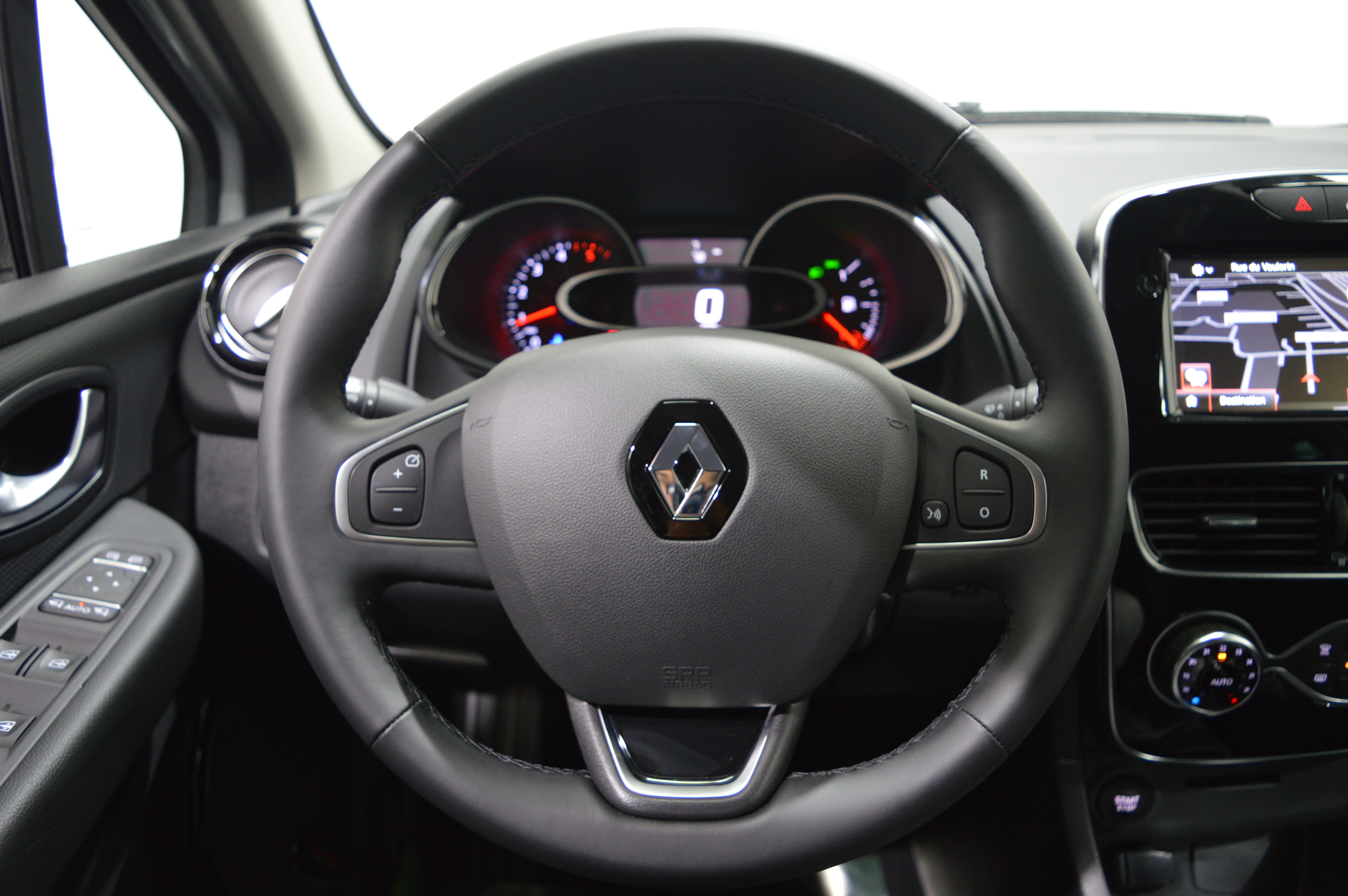 RENAULT CLIO IV