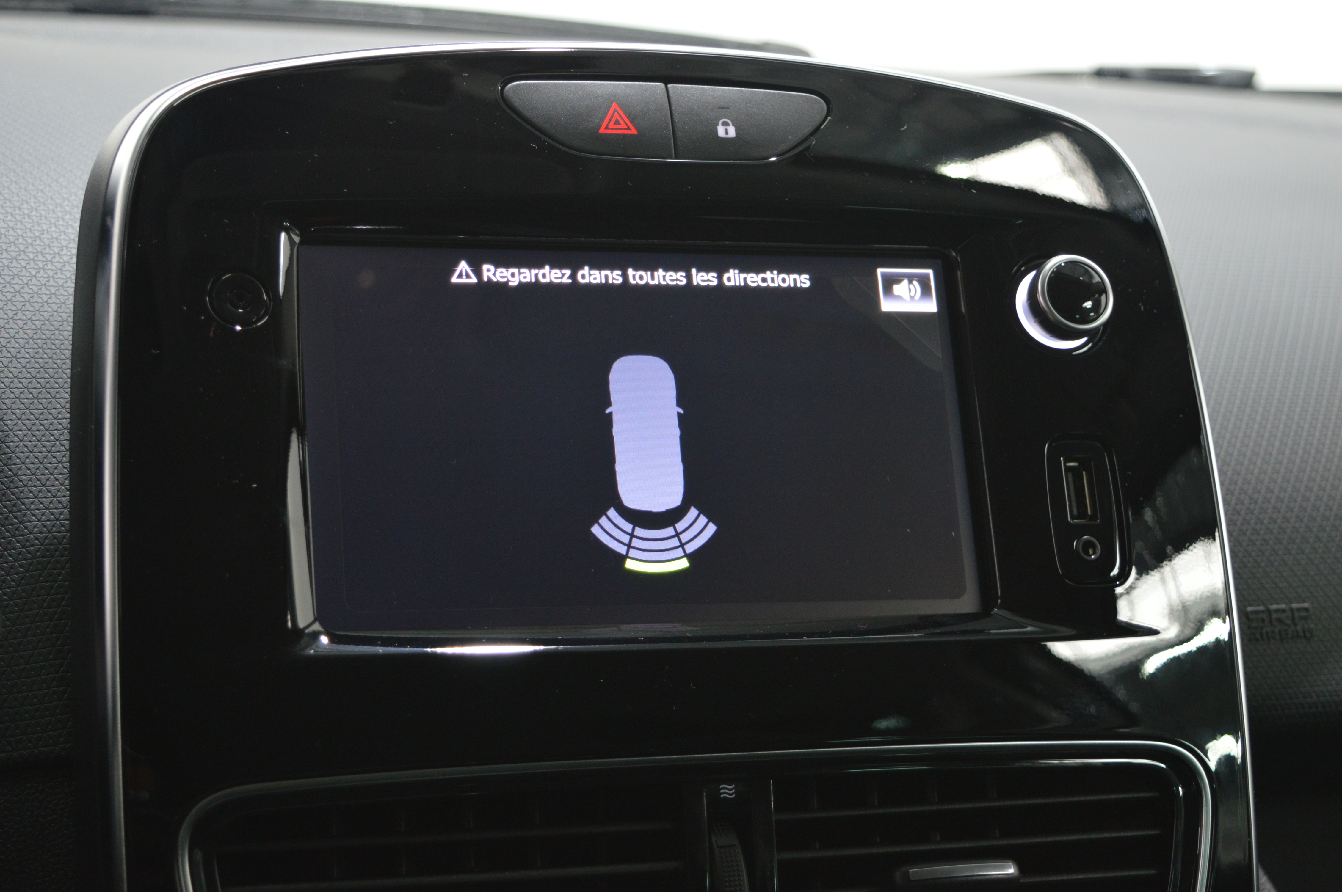 RENAULT CLIO IV