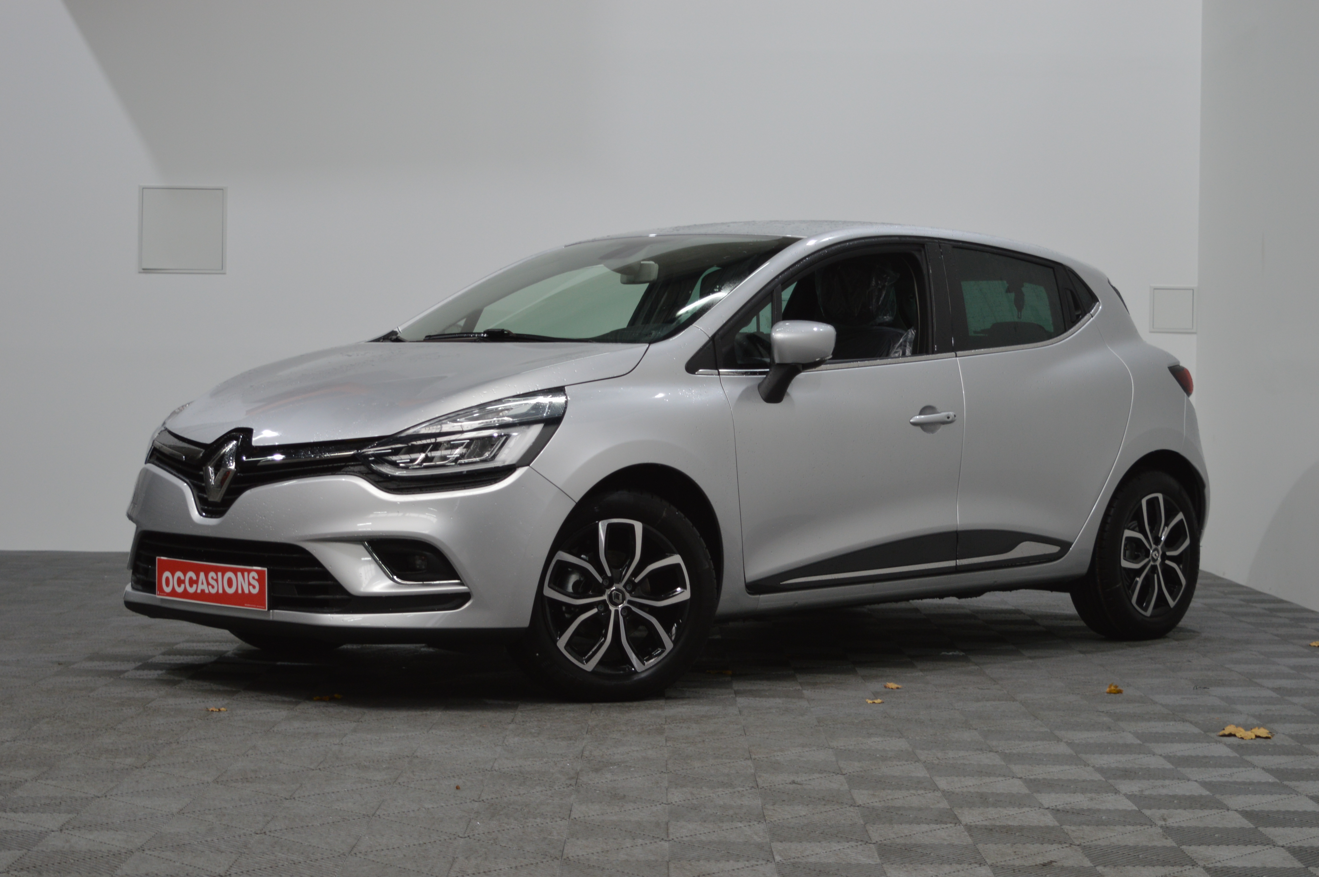 RENAULT CLIO IV