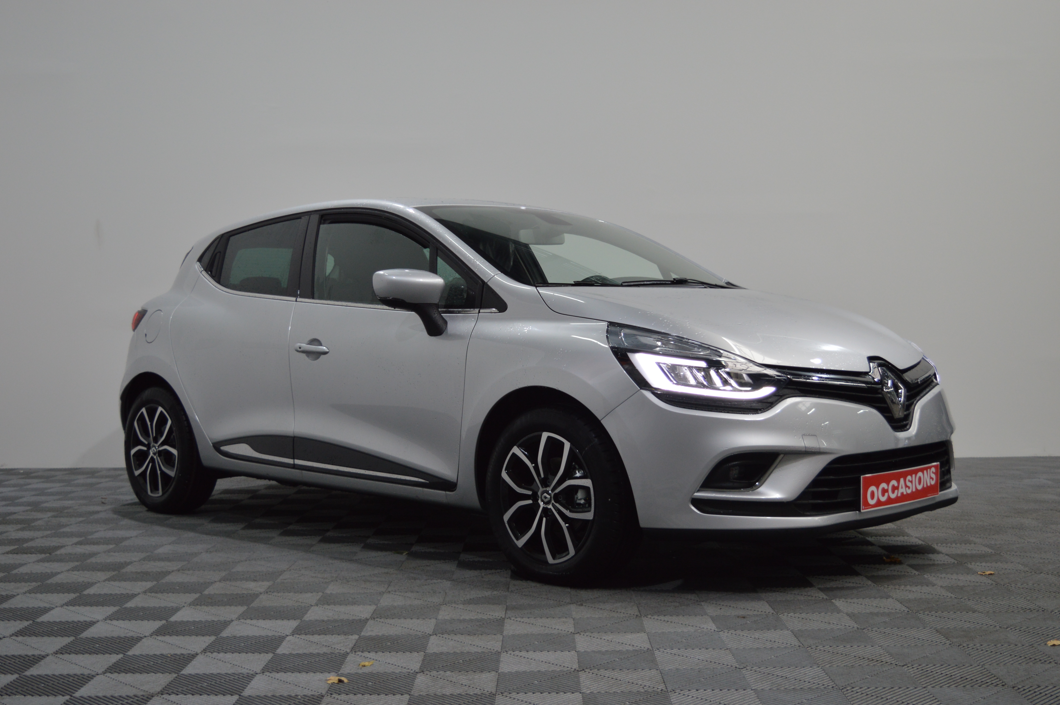 RENAULT CLIO IV