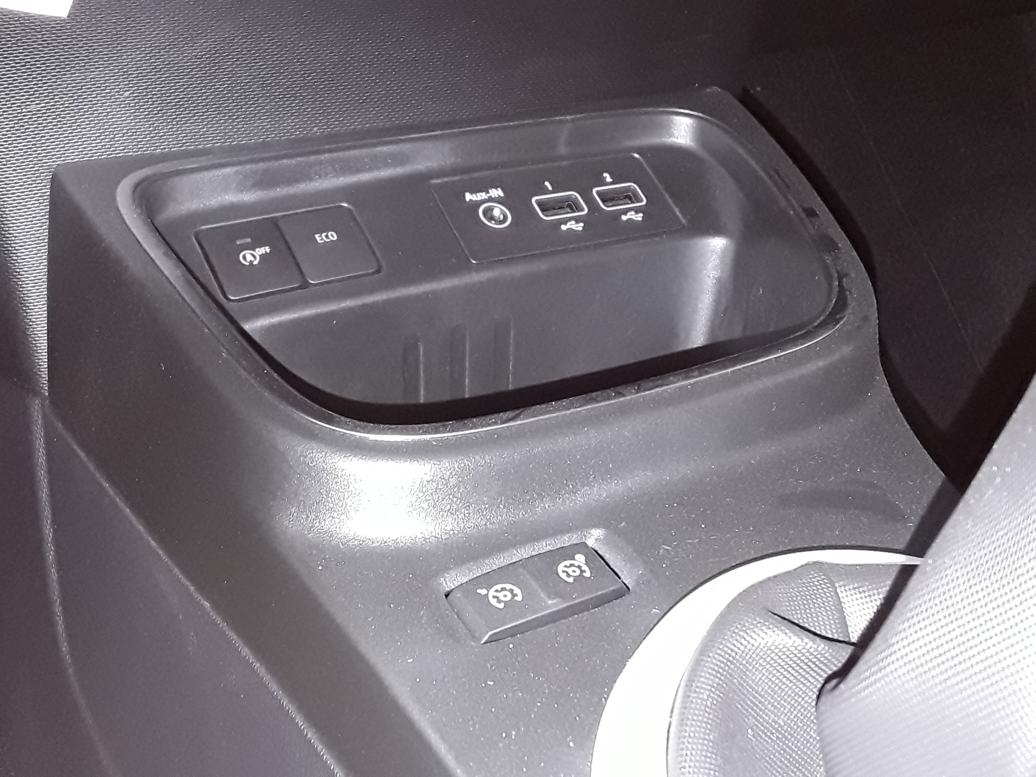 RENAULT TWINGO III