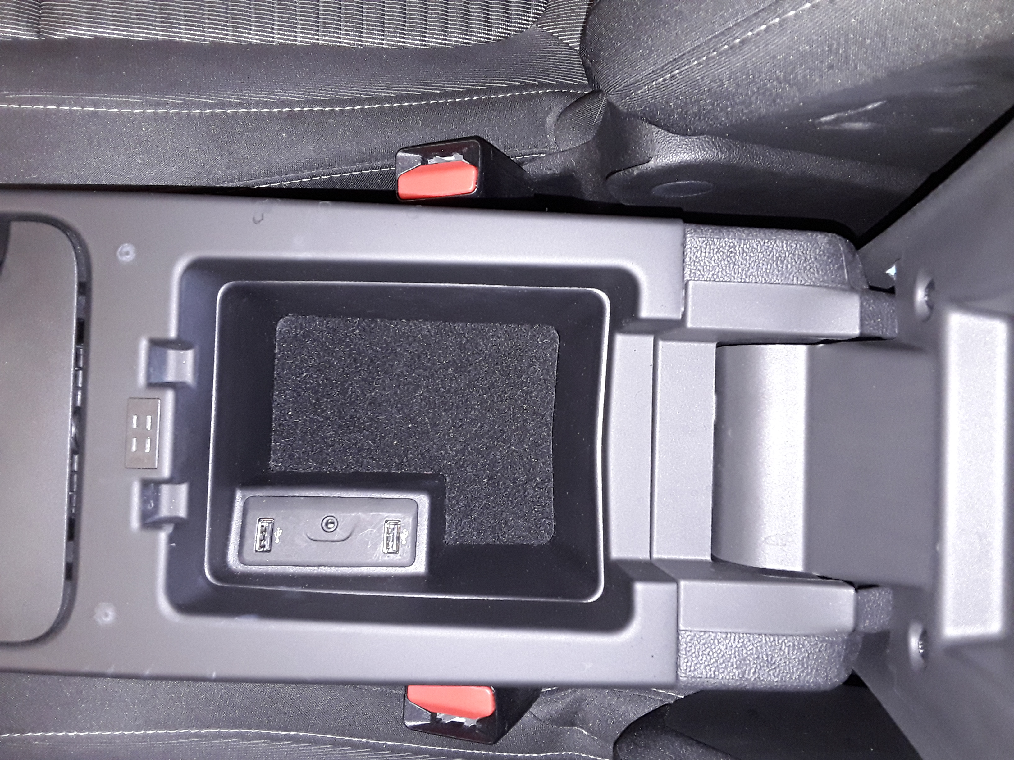 RENAULT GRAND SCENIC IV BUSINESS