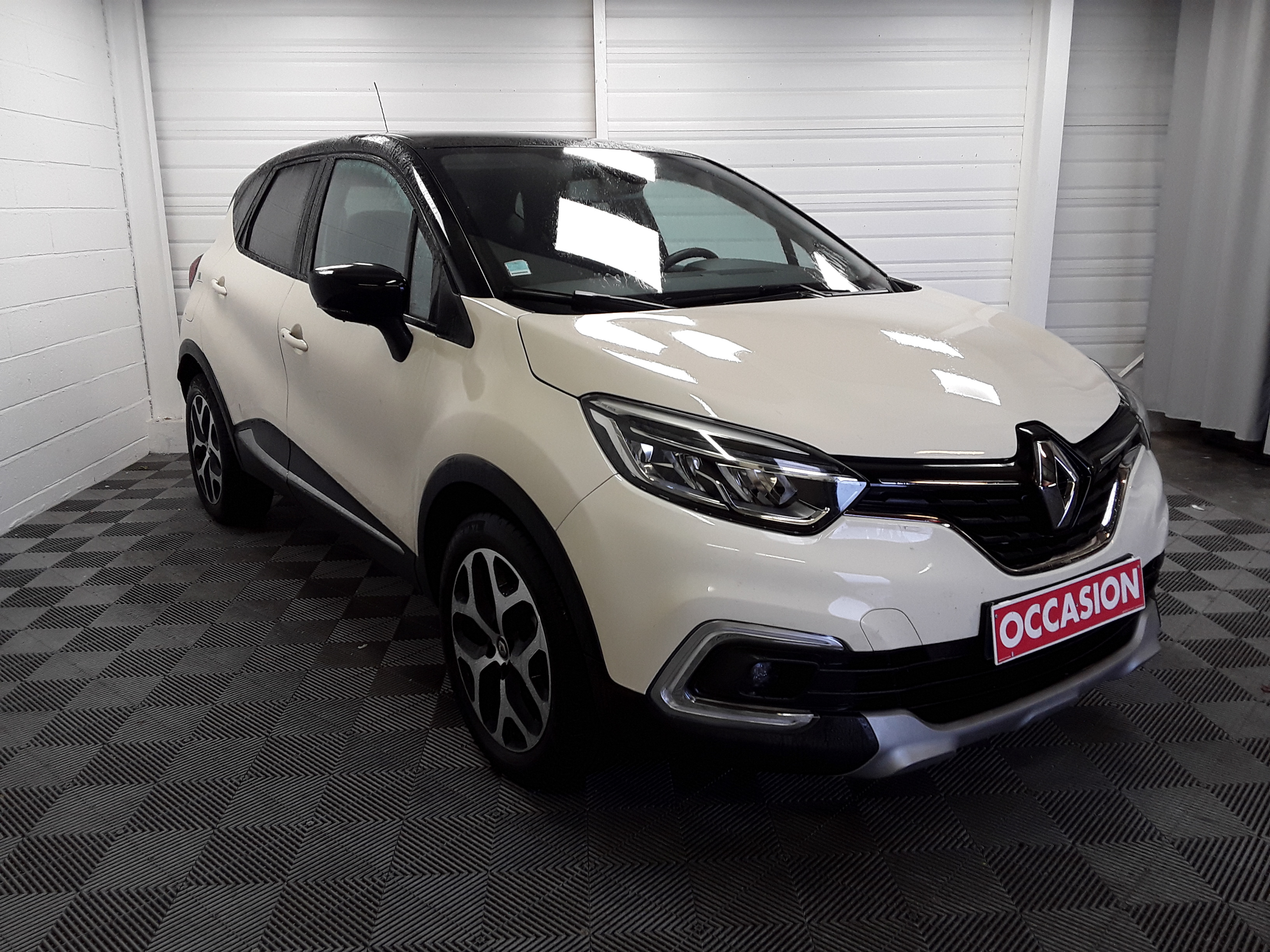 RENAULT CAPTUR