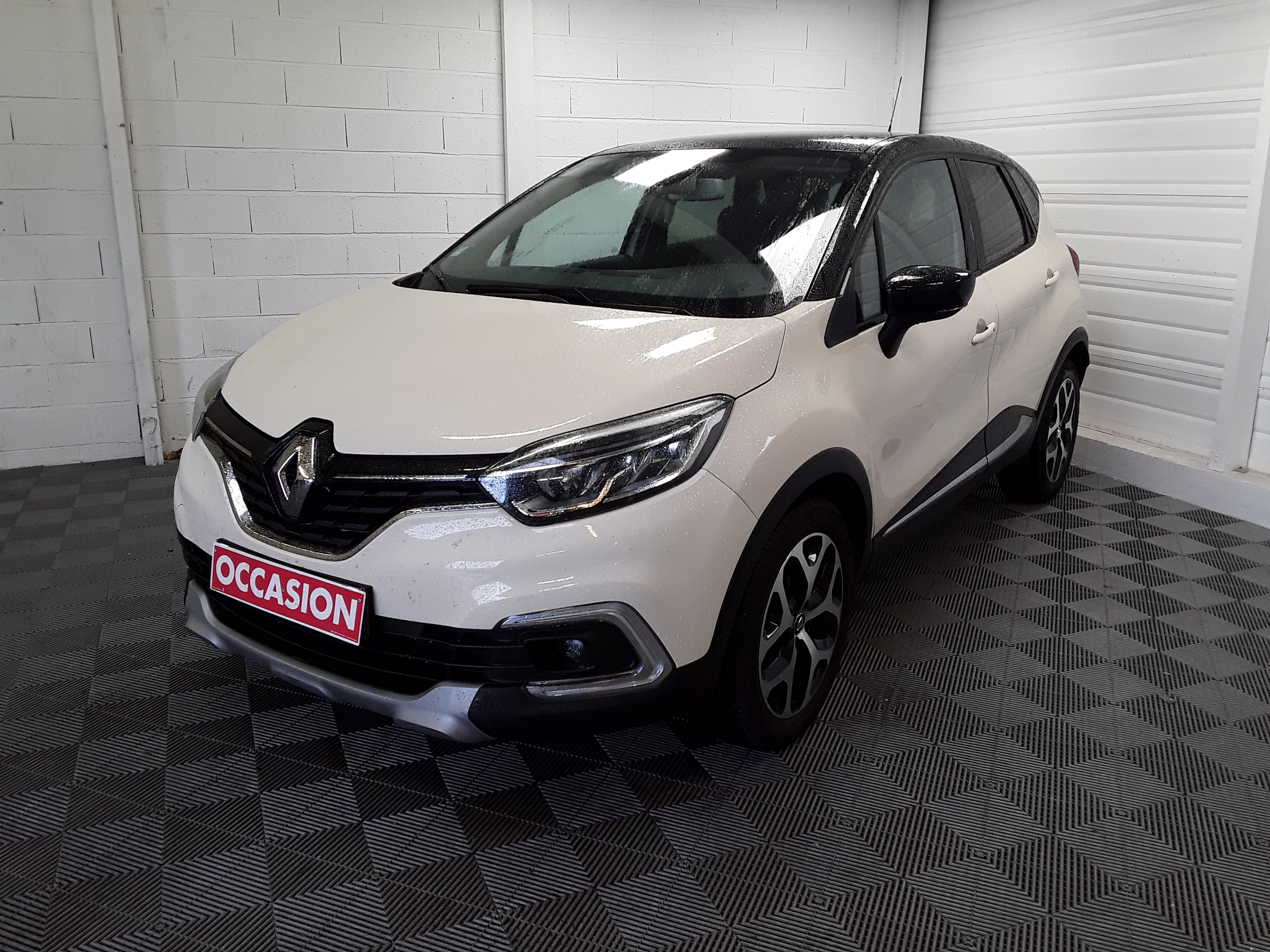 RENAULT CAPTUR