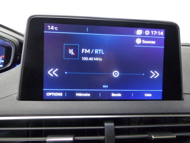 PEUGEOT 3008 BUSINESS