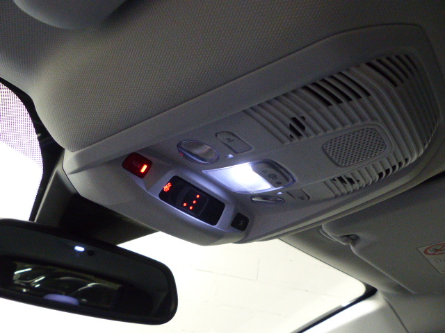 PEUGEOT 3008 BUSINESS