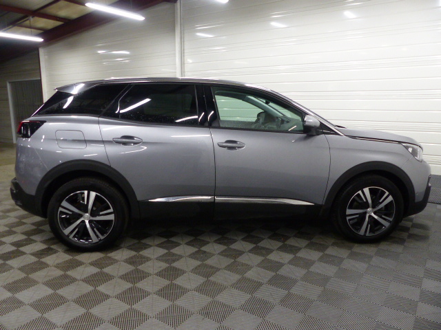 PEUGEOT 3008 BUSINESS