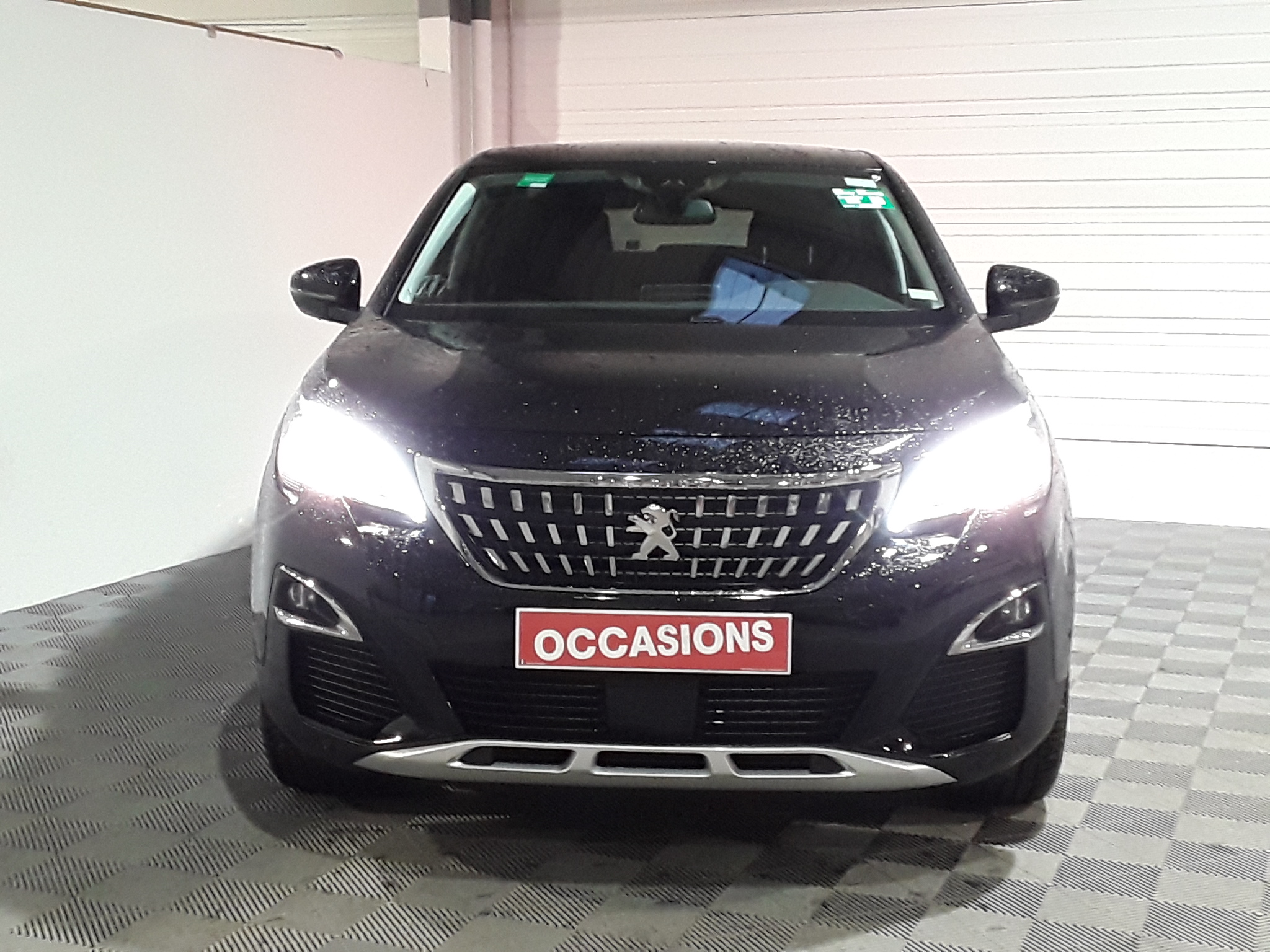 PEUGEOT 3008 BUSINESS