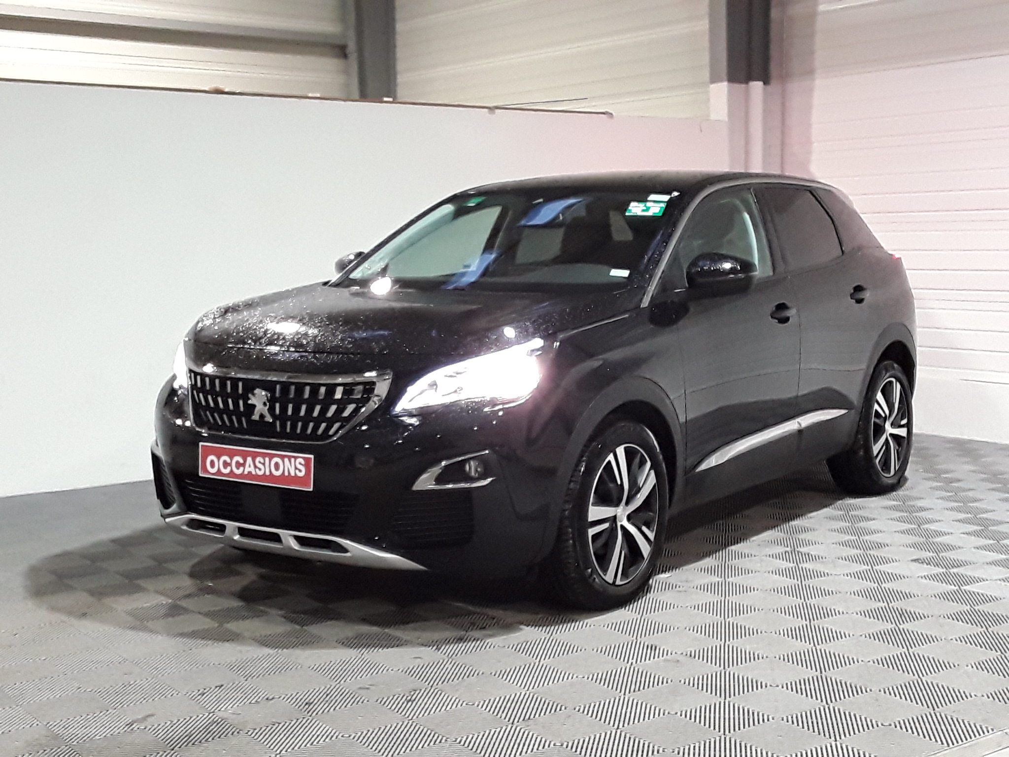PEUGEOT 3008 BUSINESS