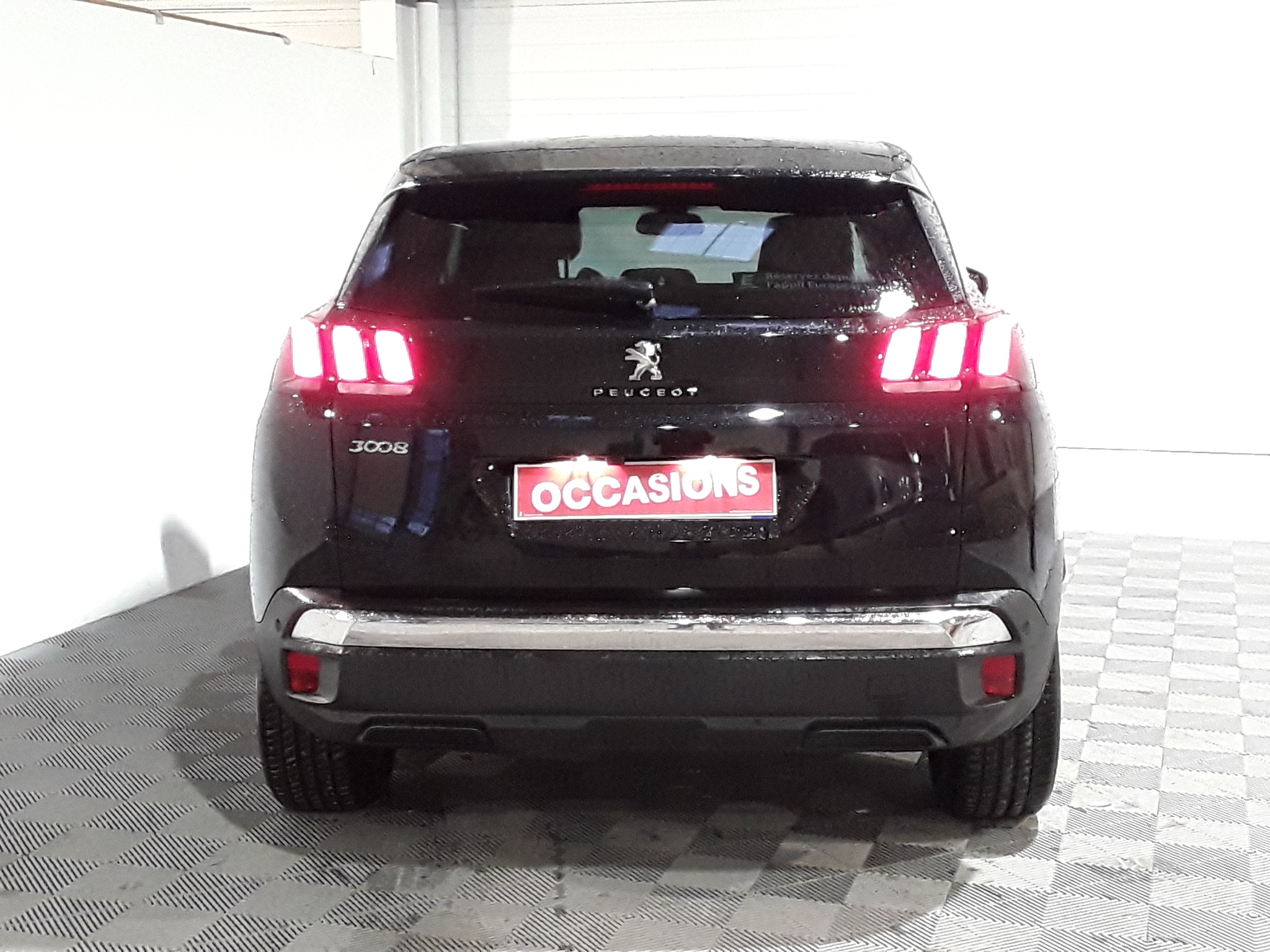 PEUGEOT 3008 BUSINESS