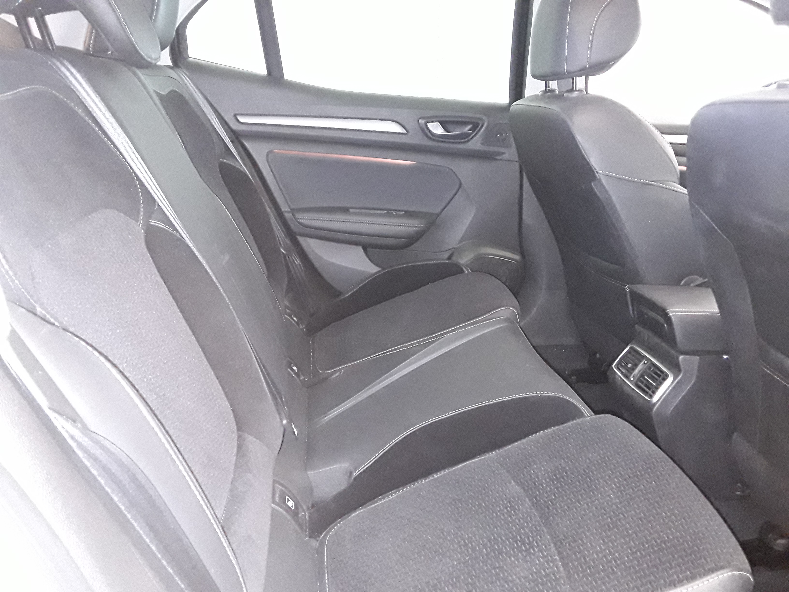 RENAULT MEGANE IV BERLINE