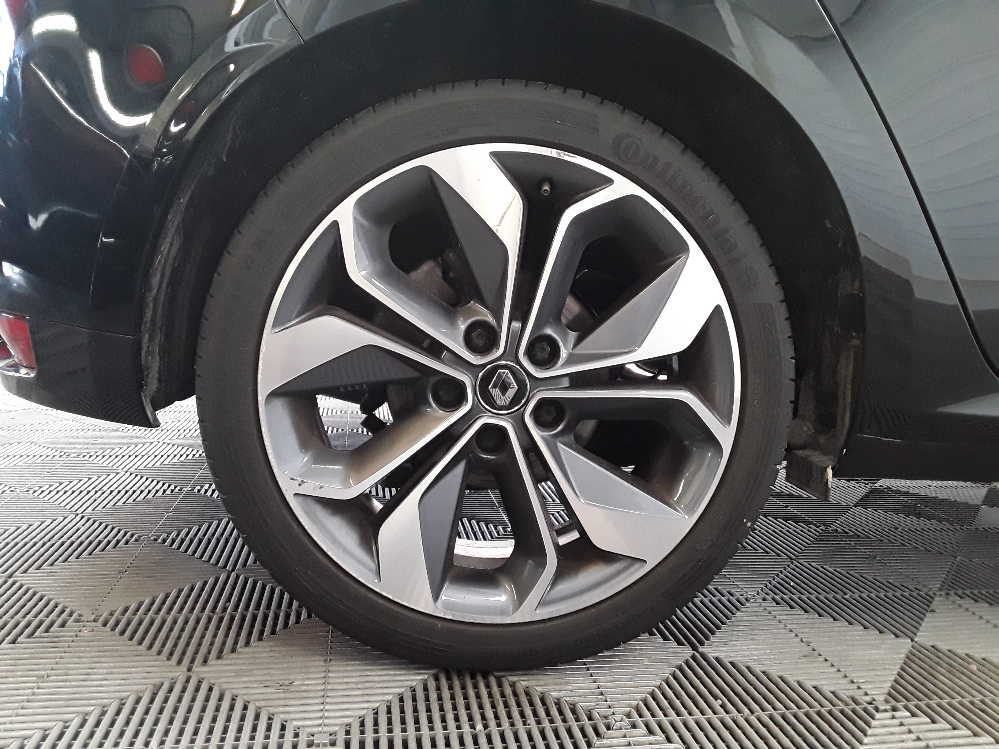 RENAULT MEGANE IV BERLINE