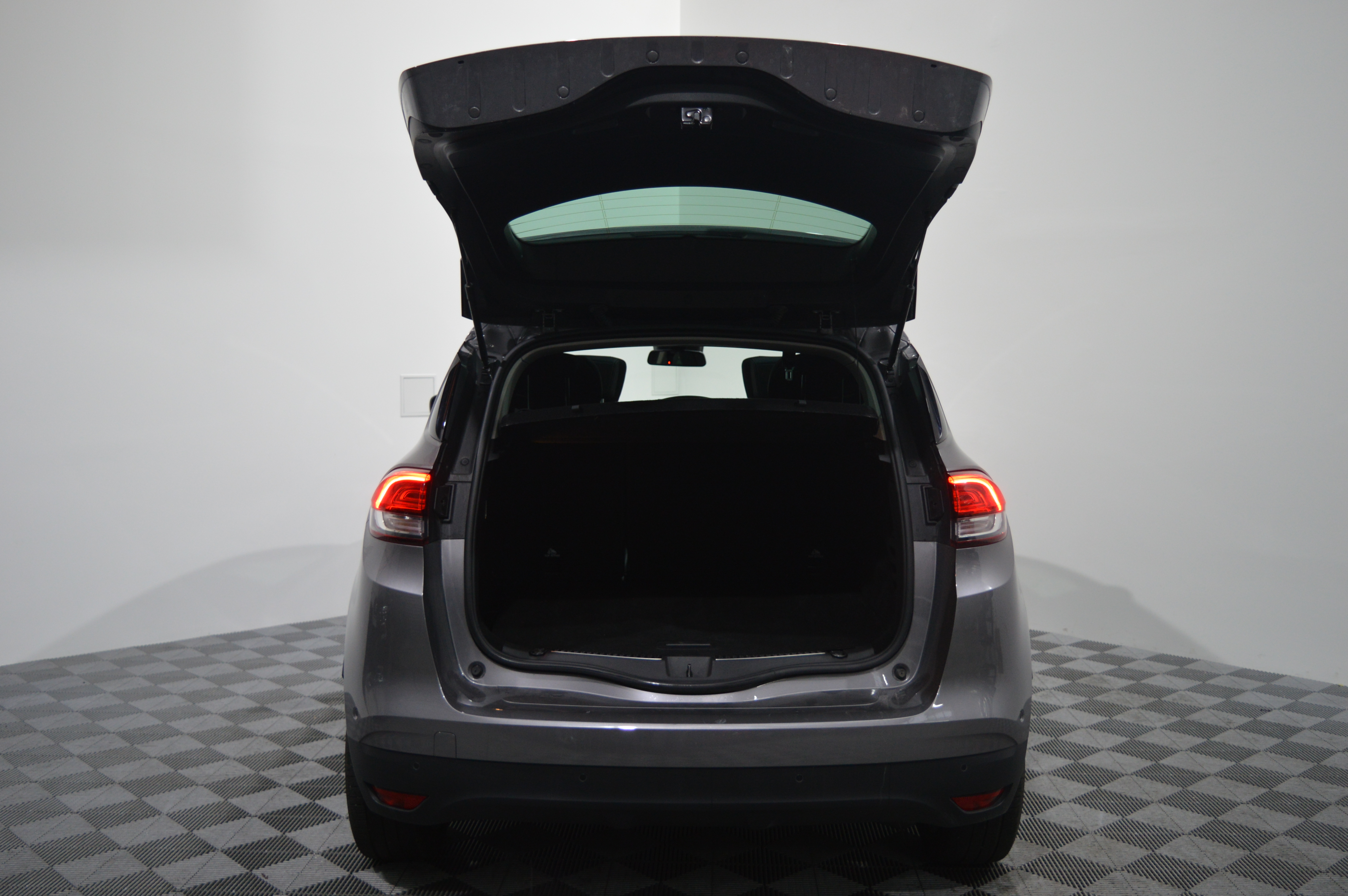 RENAULT SCENIC IV
