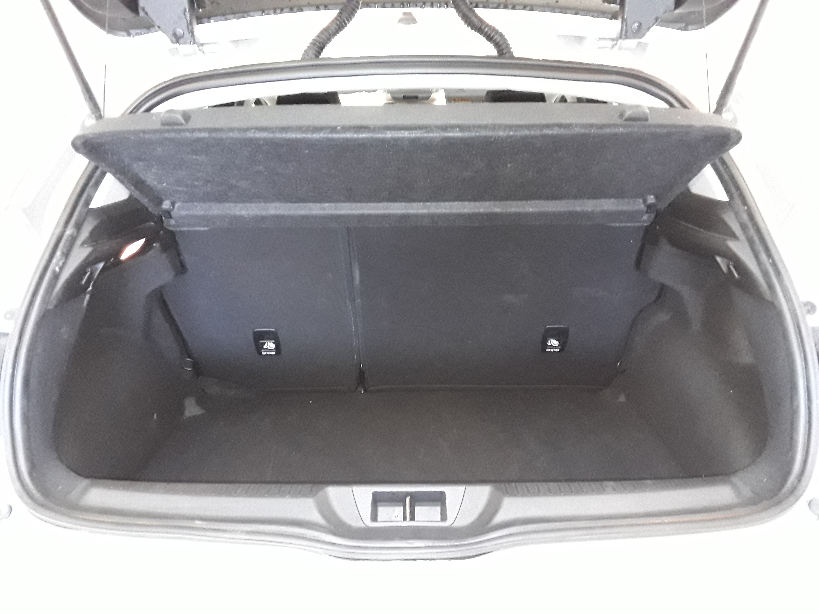 RENAULT MEGANE IV