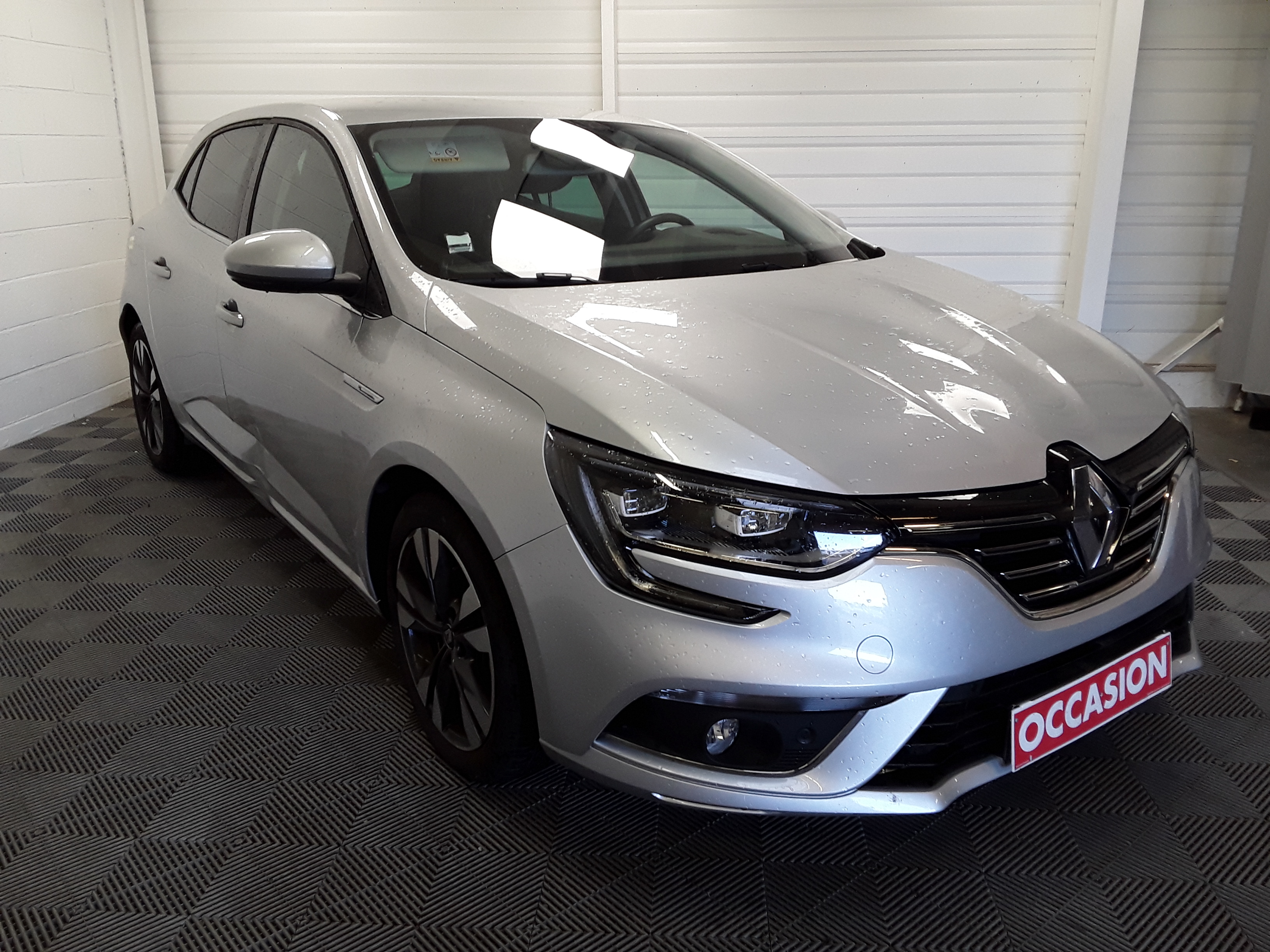 RENAULT MEGANE IV