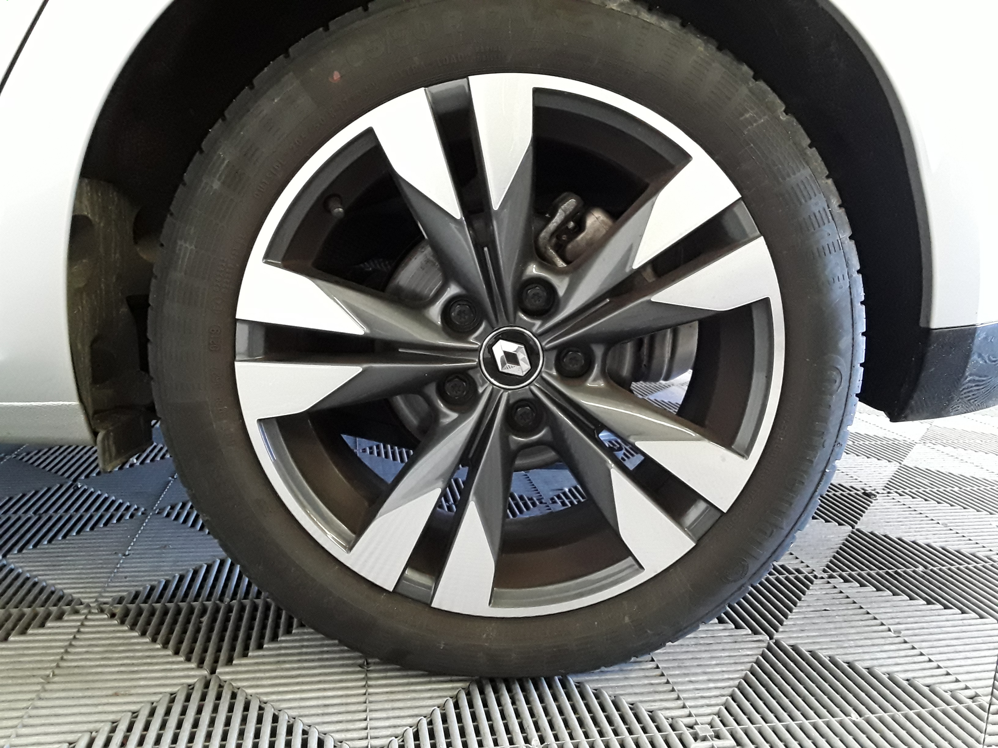RENAULT MEGANE IV