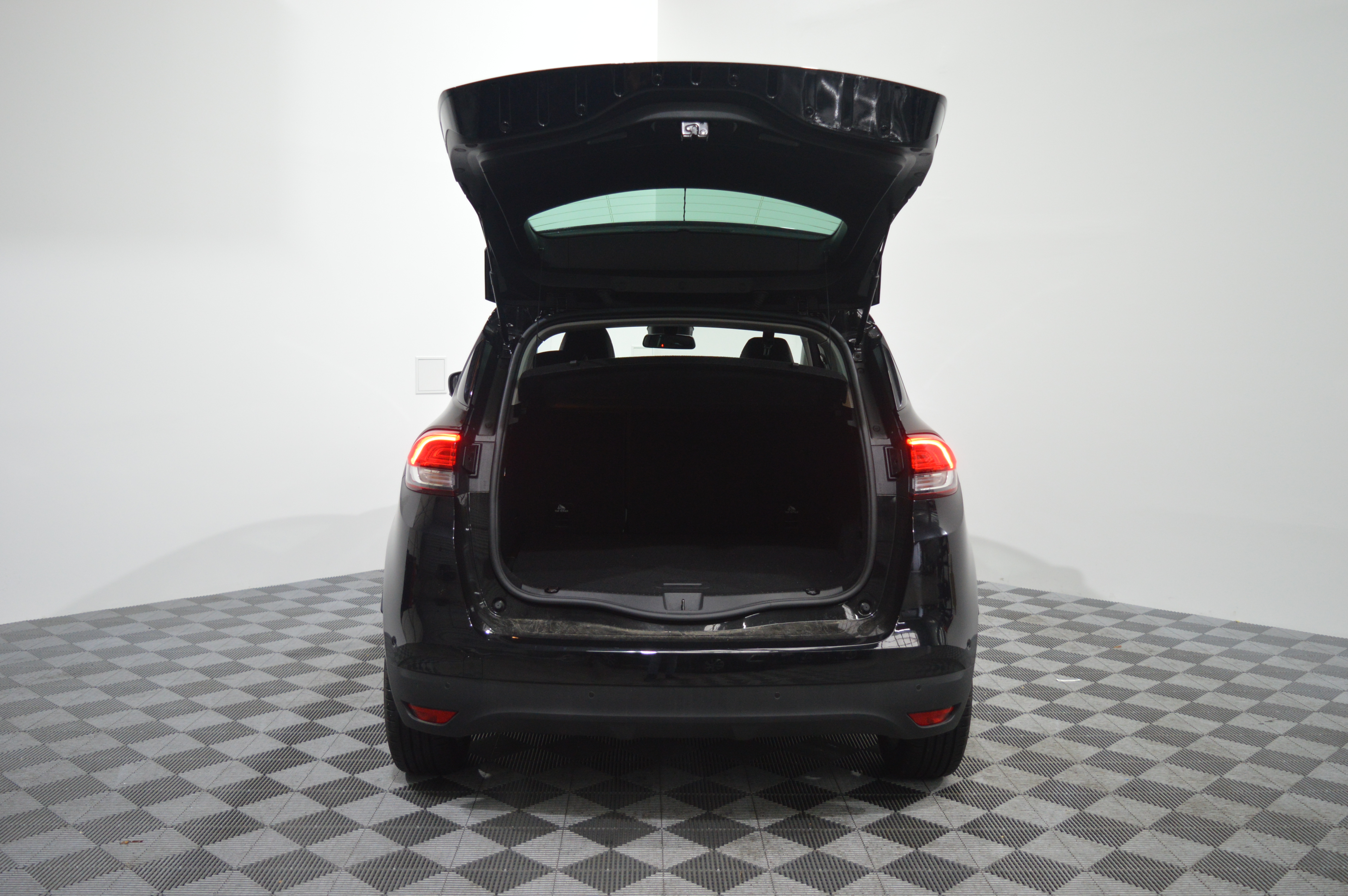 RENAULT SCENIC IV