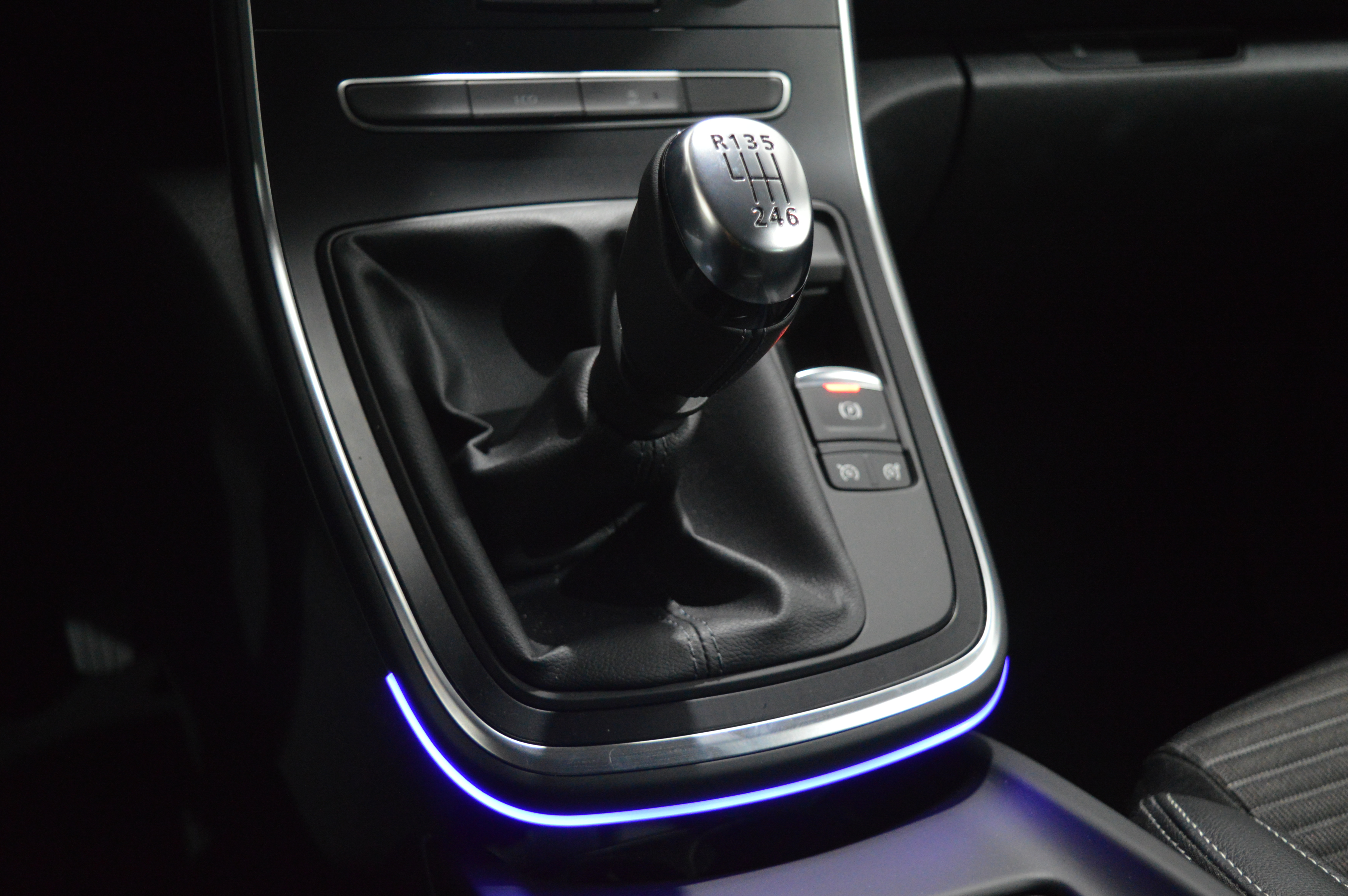 RENAULT SCENIC IV