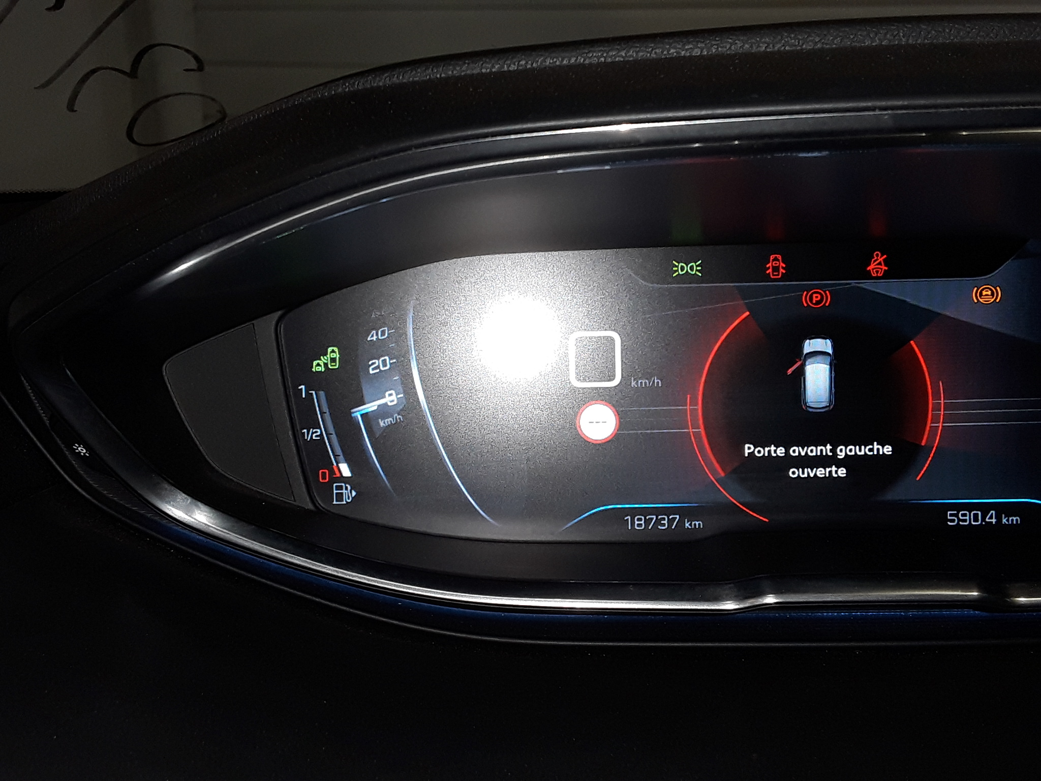 PEUGEOT 3008 BUSINESS
