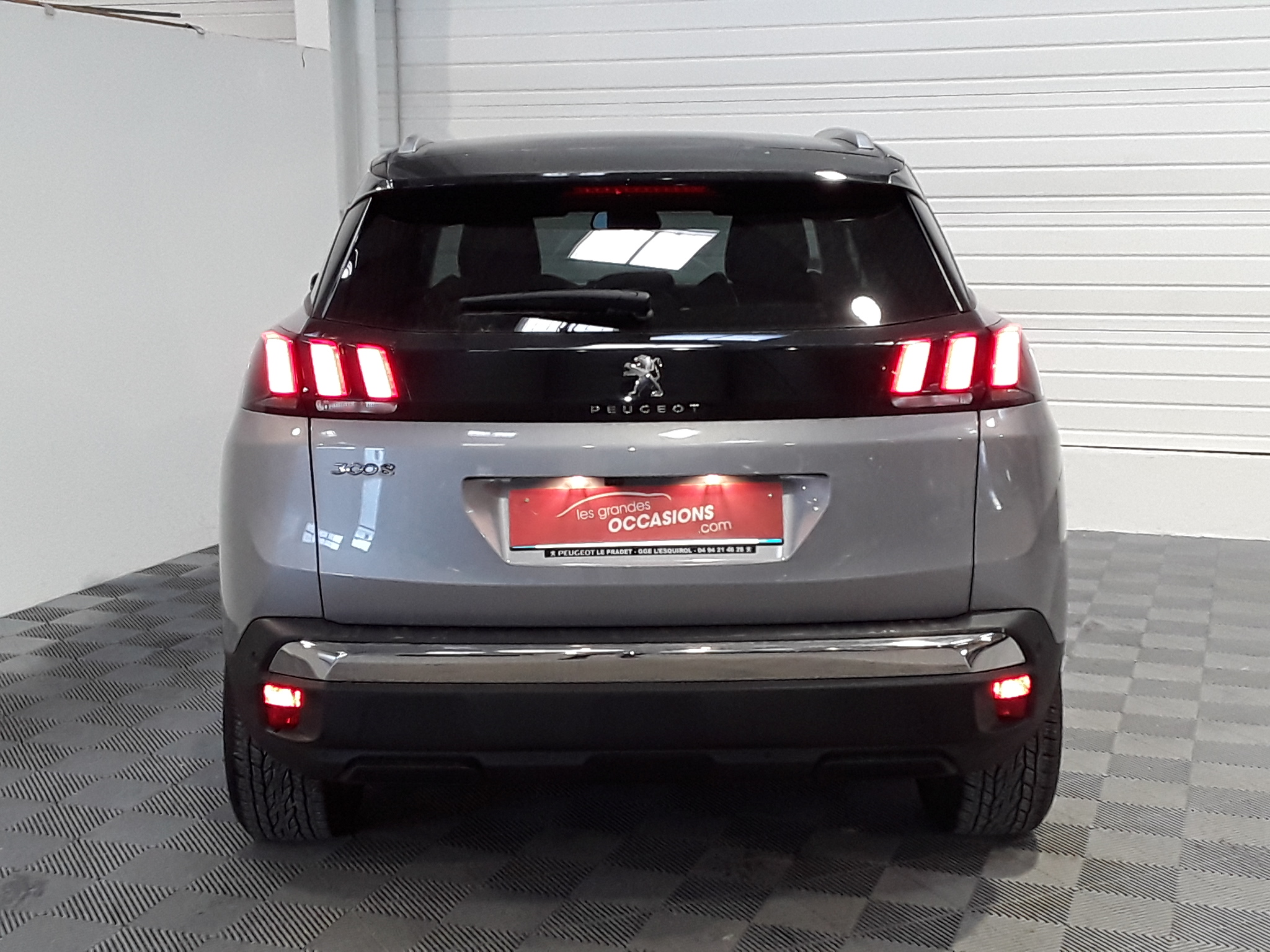 PEUGEOT 3008 BUSINESS