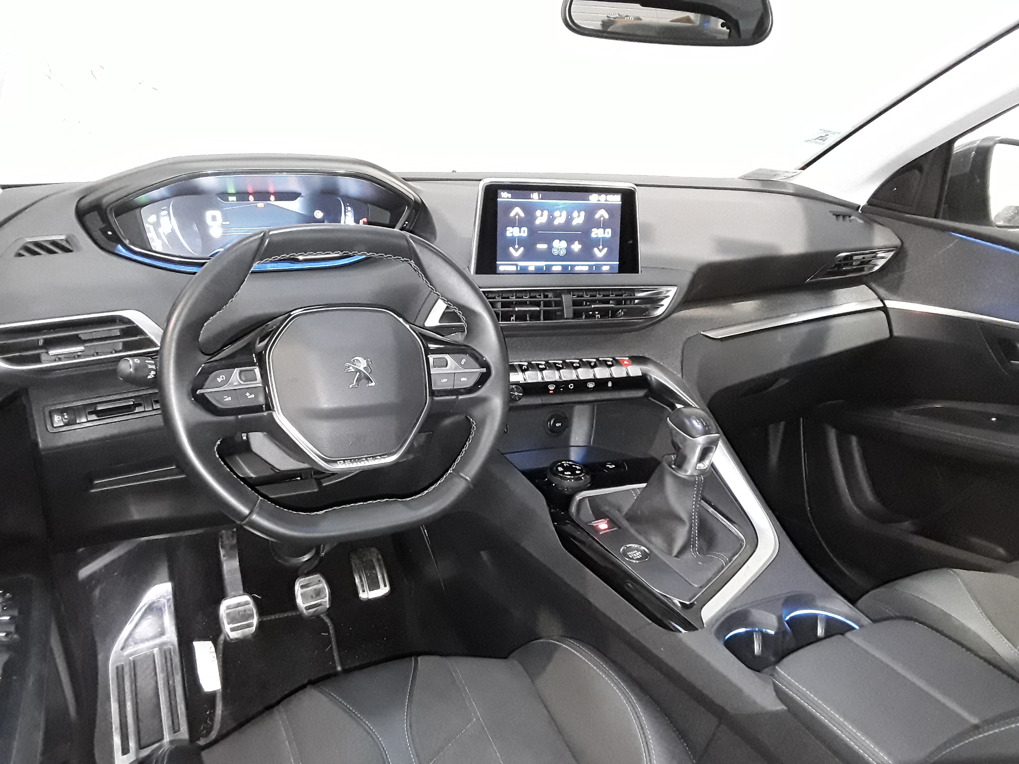 PEUGEOT 3008 BUSINESS