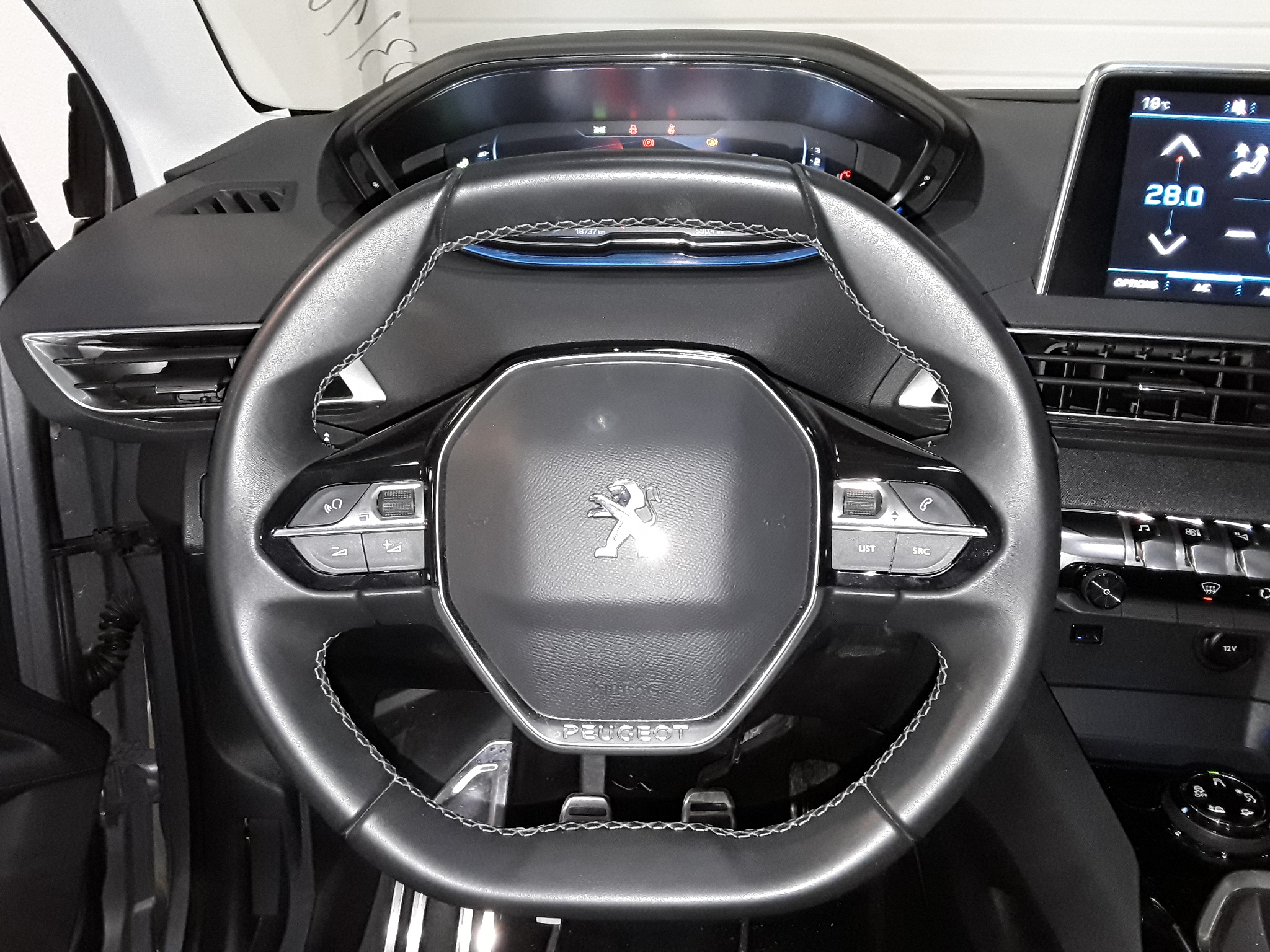 PEUGEOT 3008 BUSINESS