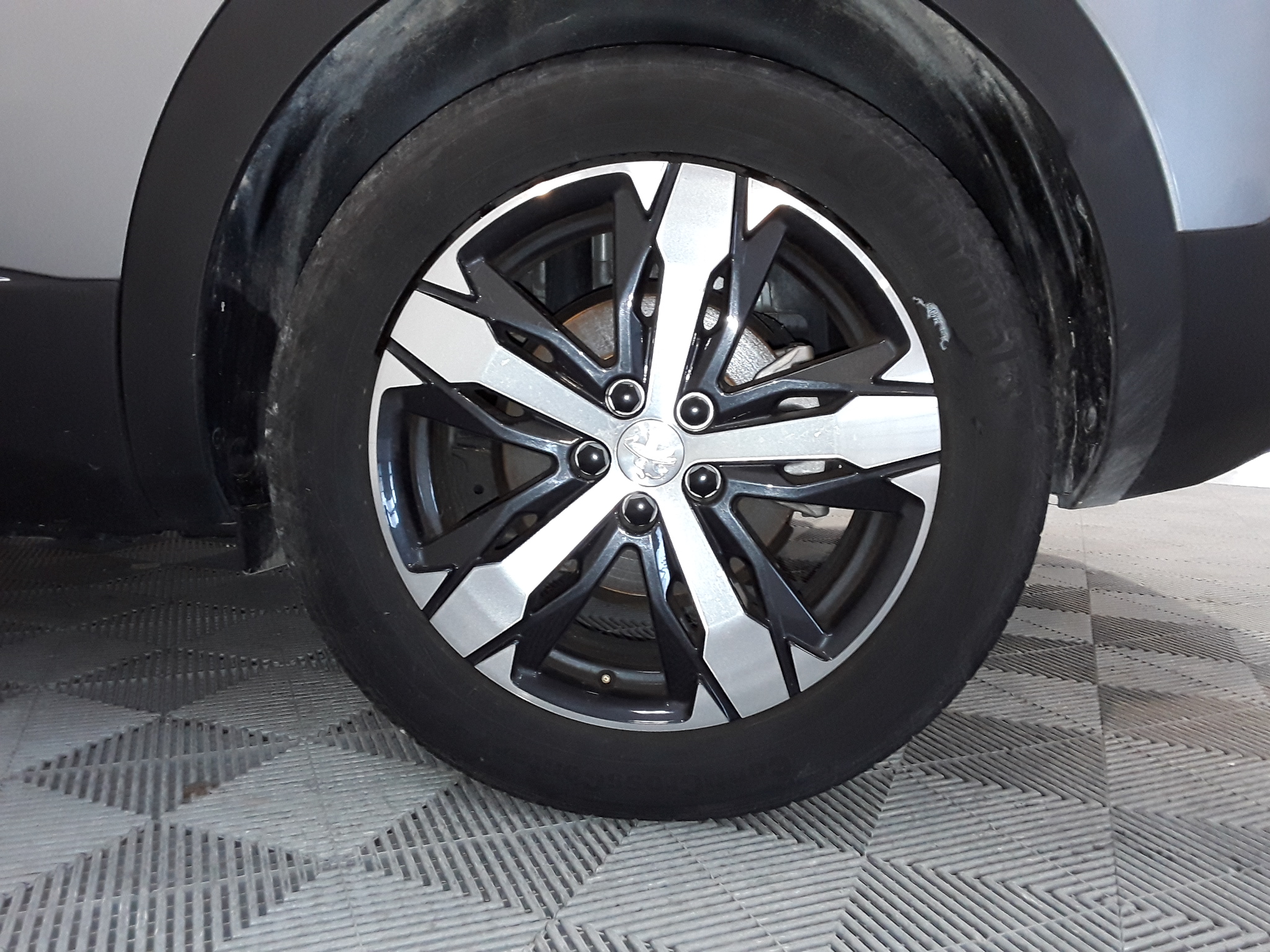 PEUGEOT 3008 BUSINESS