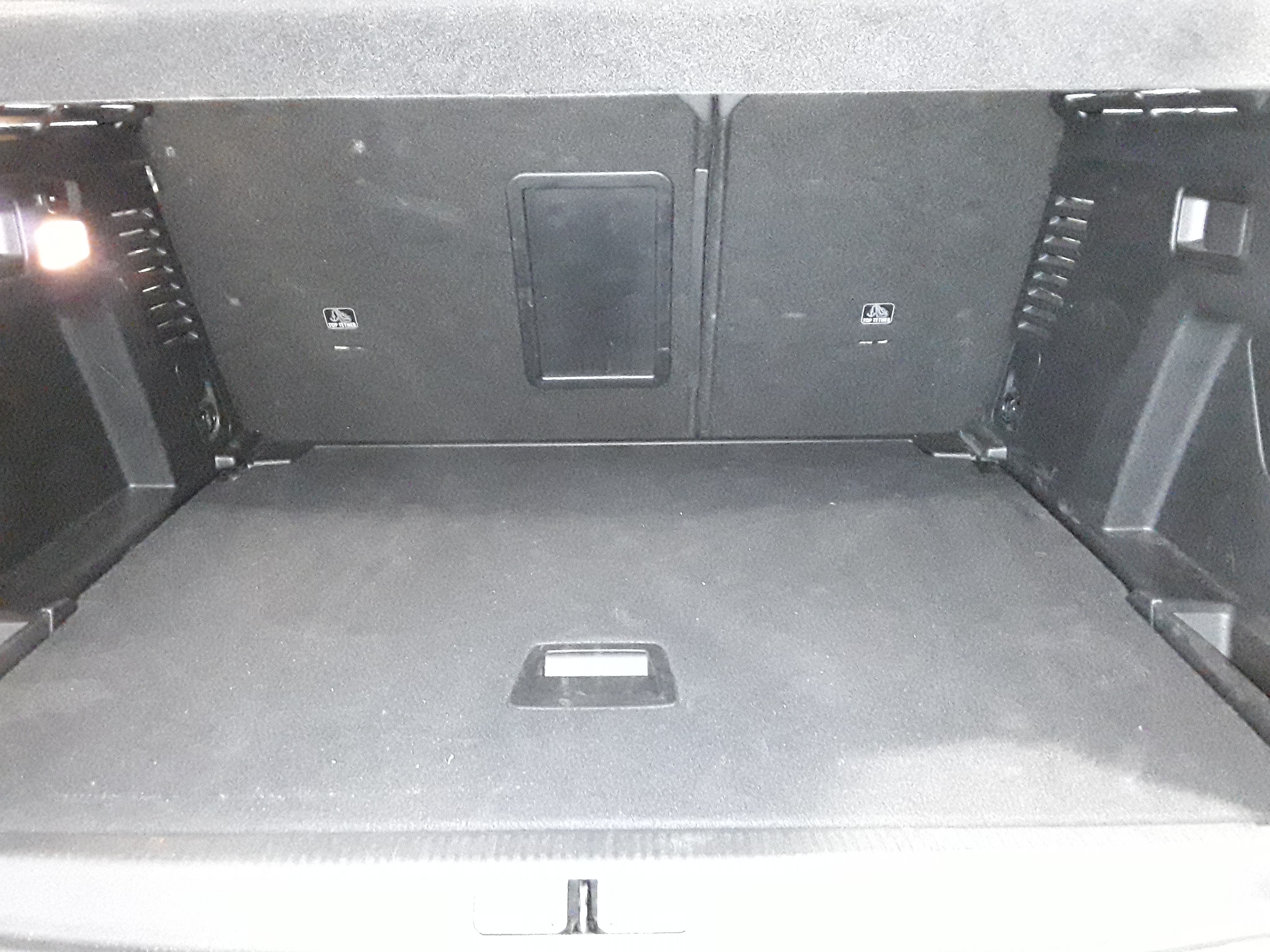 PEUGEOT 3008 BUSINESS