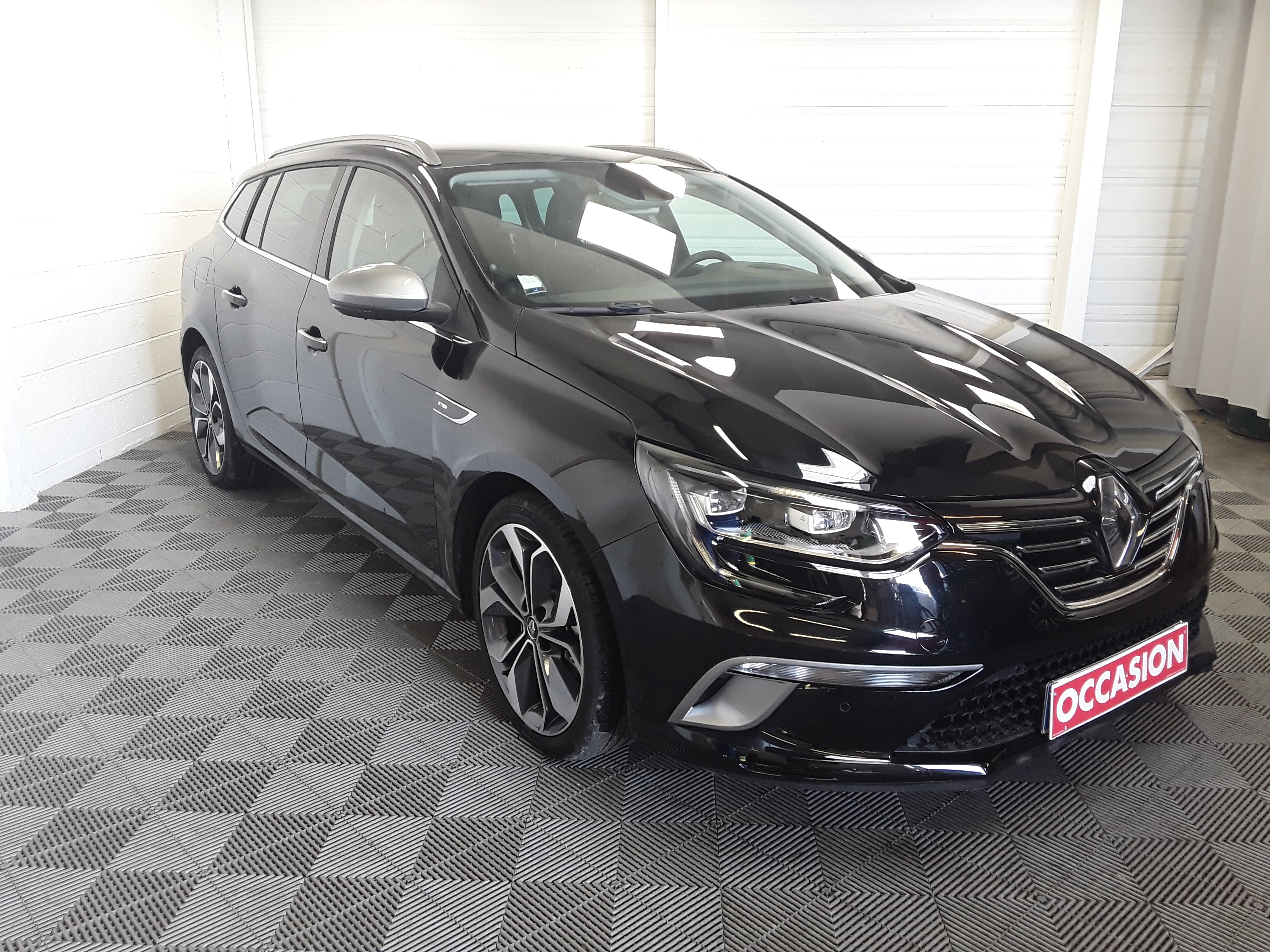 RENAULT MEGANE IV ESTATE