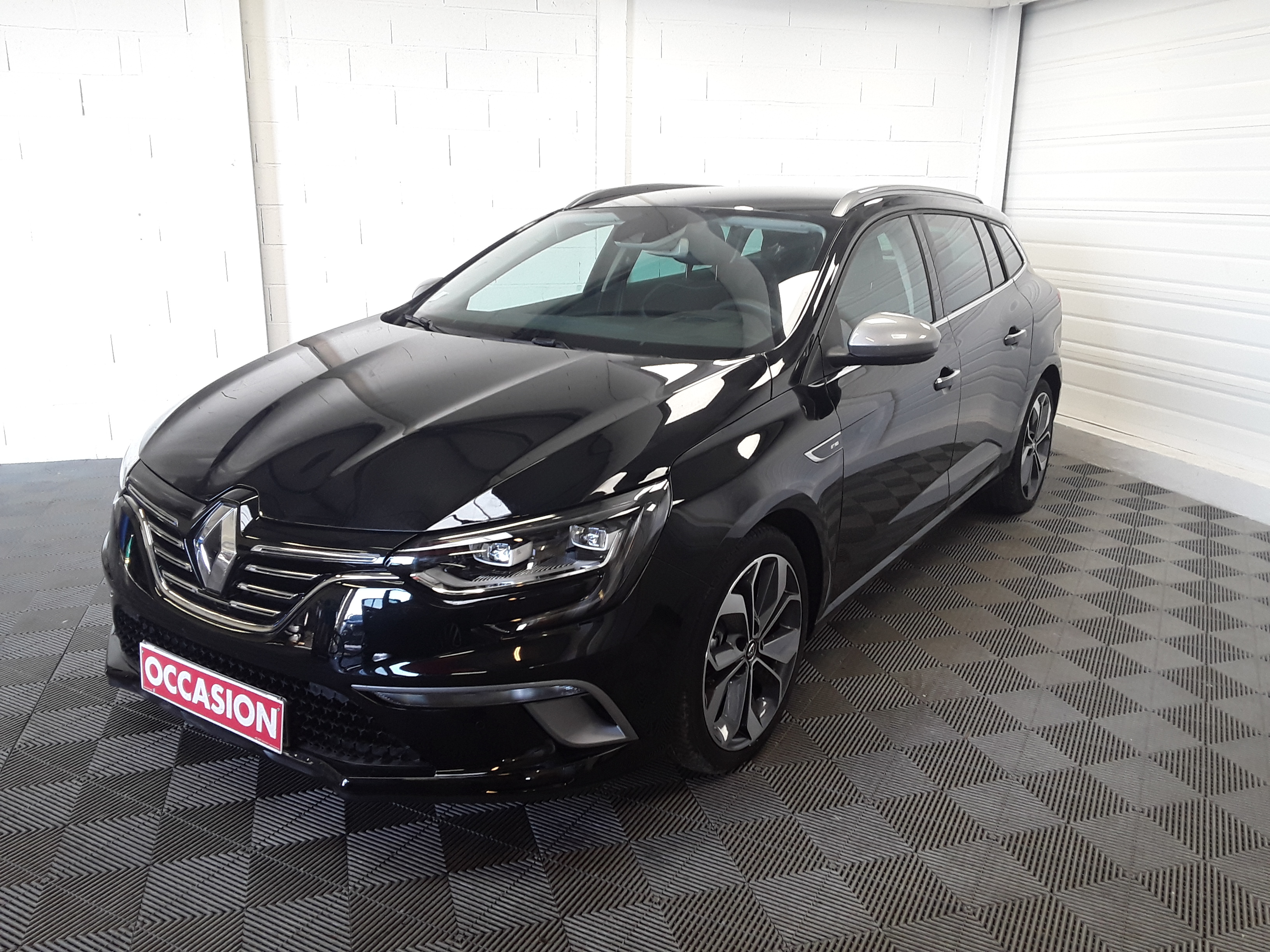 RENAULT MEGANE IV ESTATE