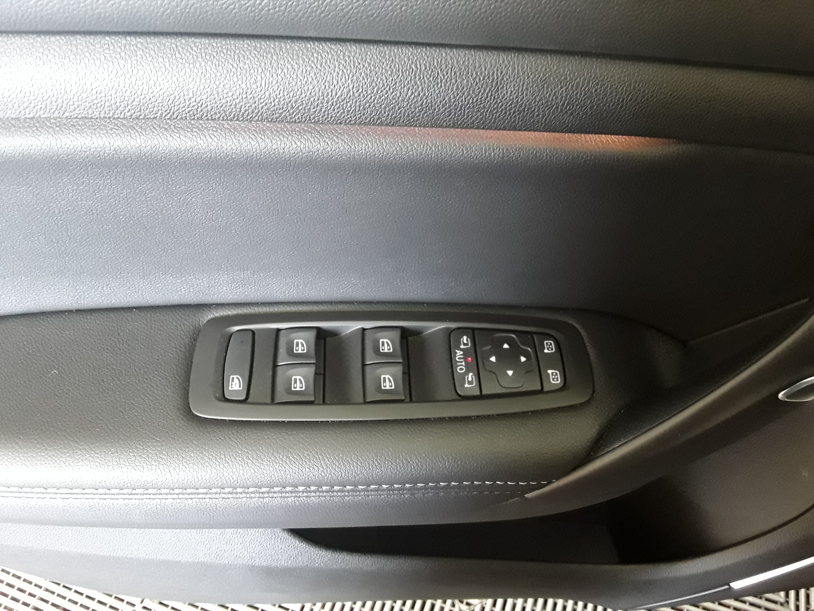 RENAULT MEGANE IV ESTATE