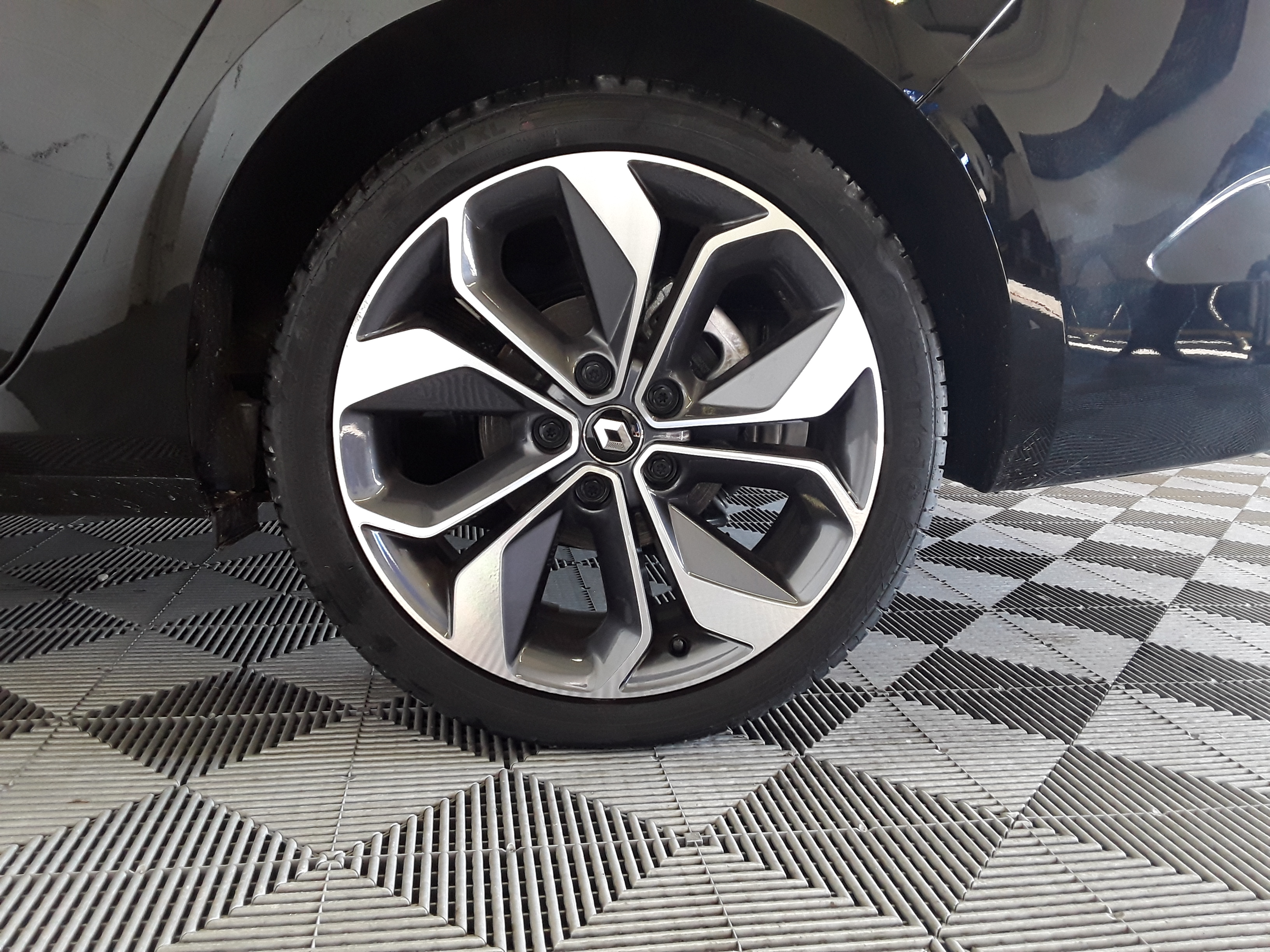 RENAULT MEGANE IV ESTATE