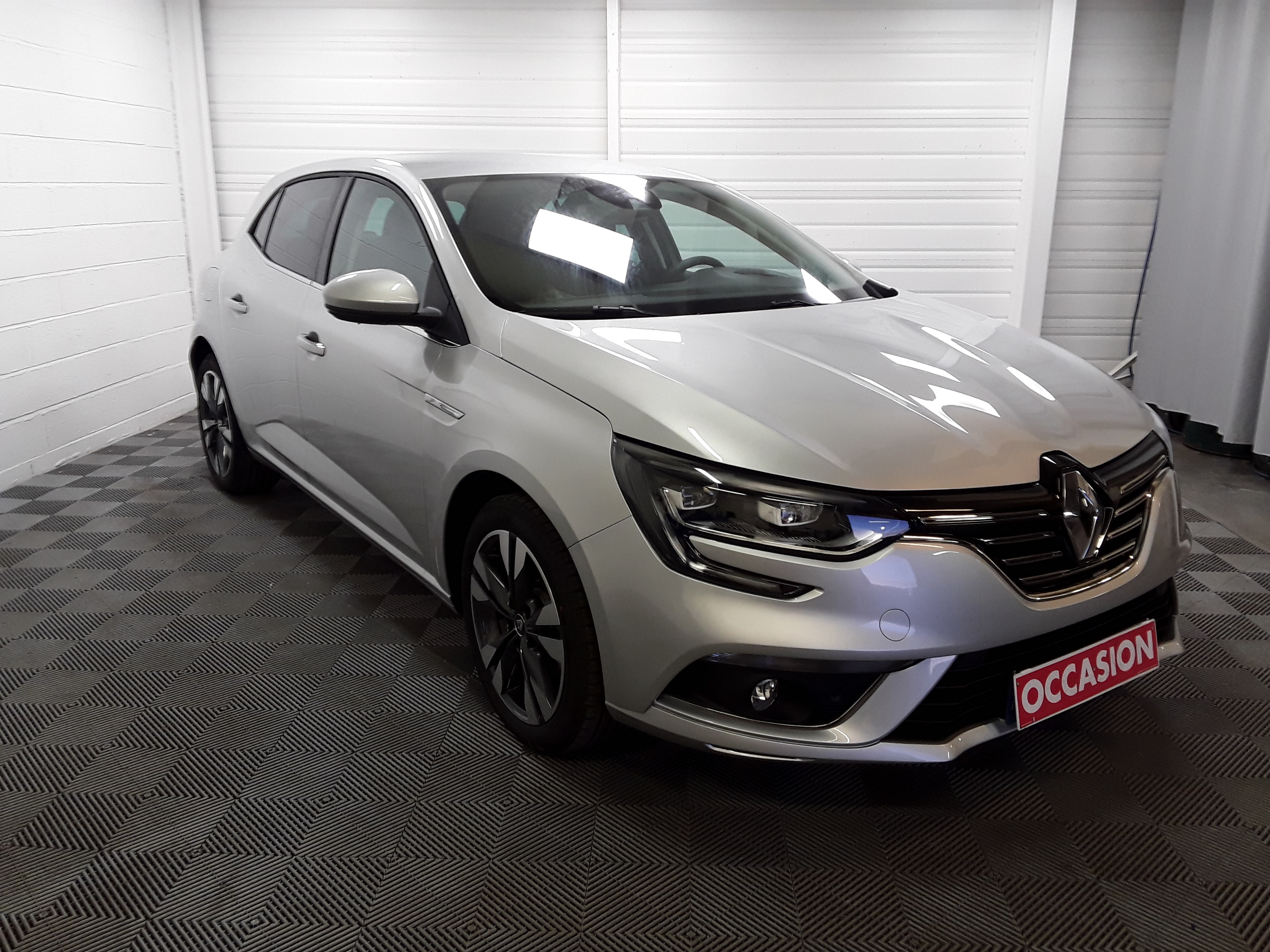 RENAULT MEGANE IV BERLINE