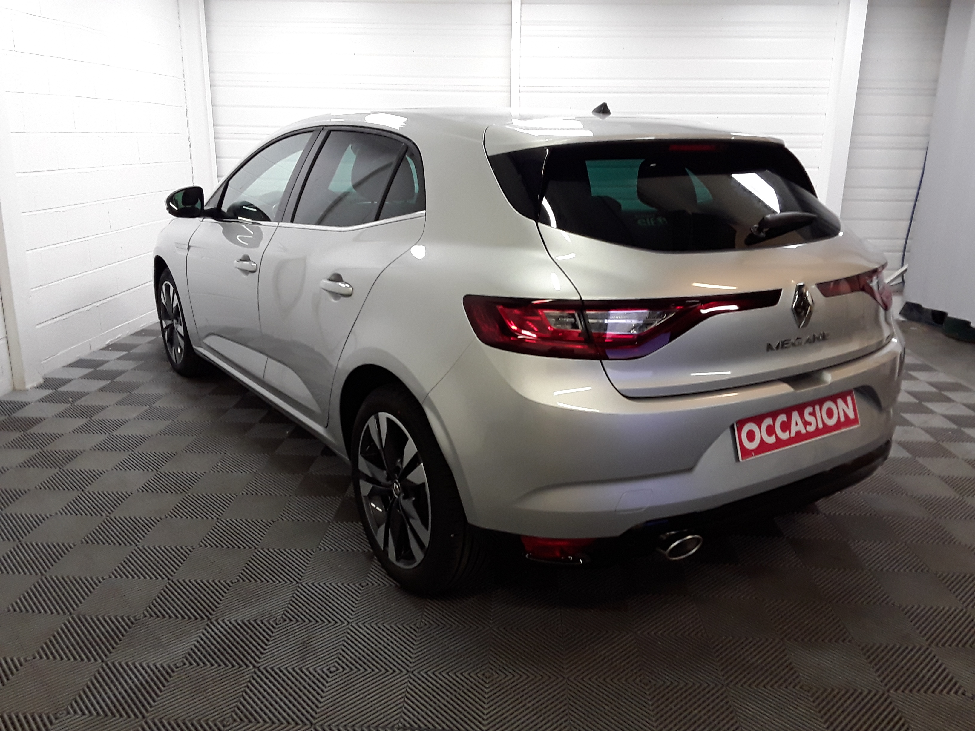 RENAULT MEGANE IV BERLINE