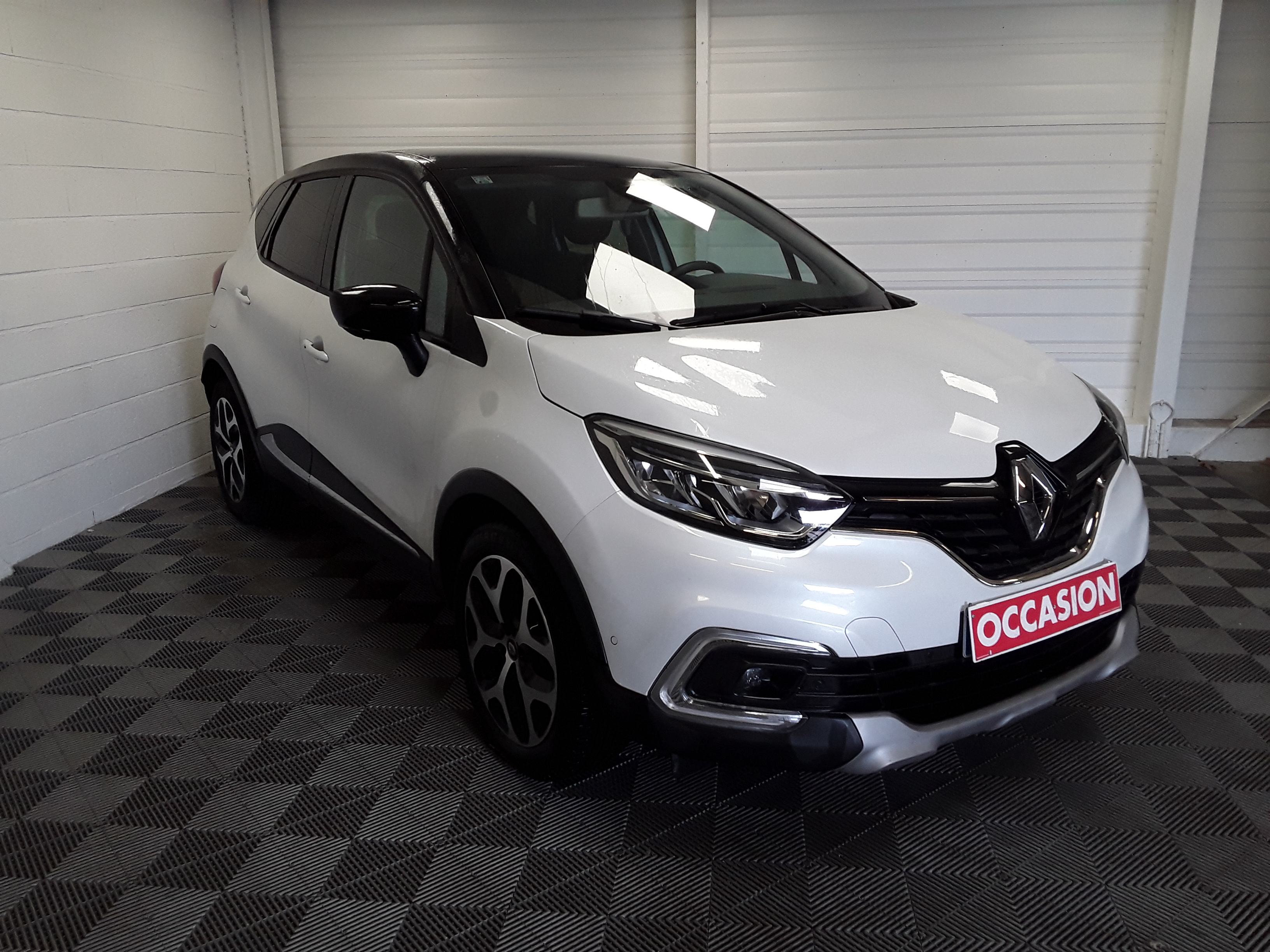 RENAULT CAPTUR