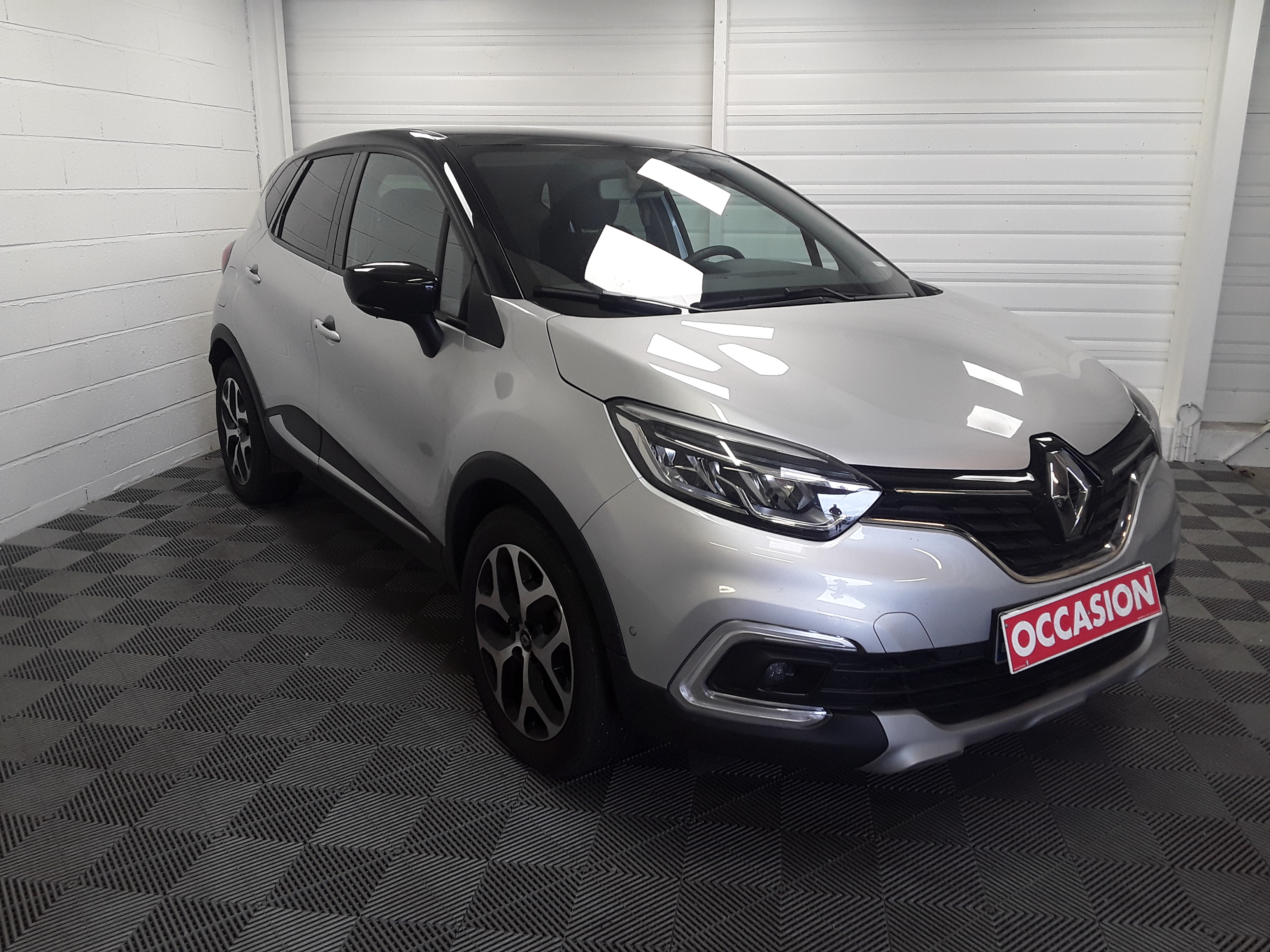 RENAULT CAPTUR